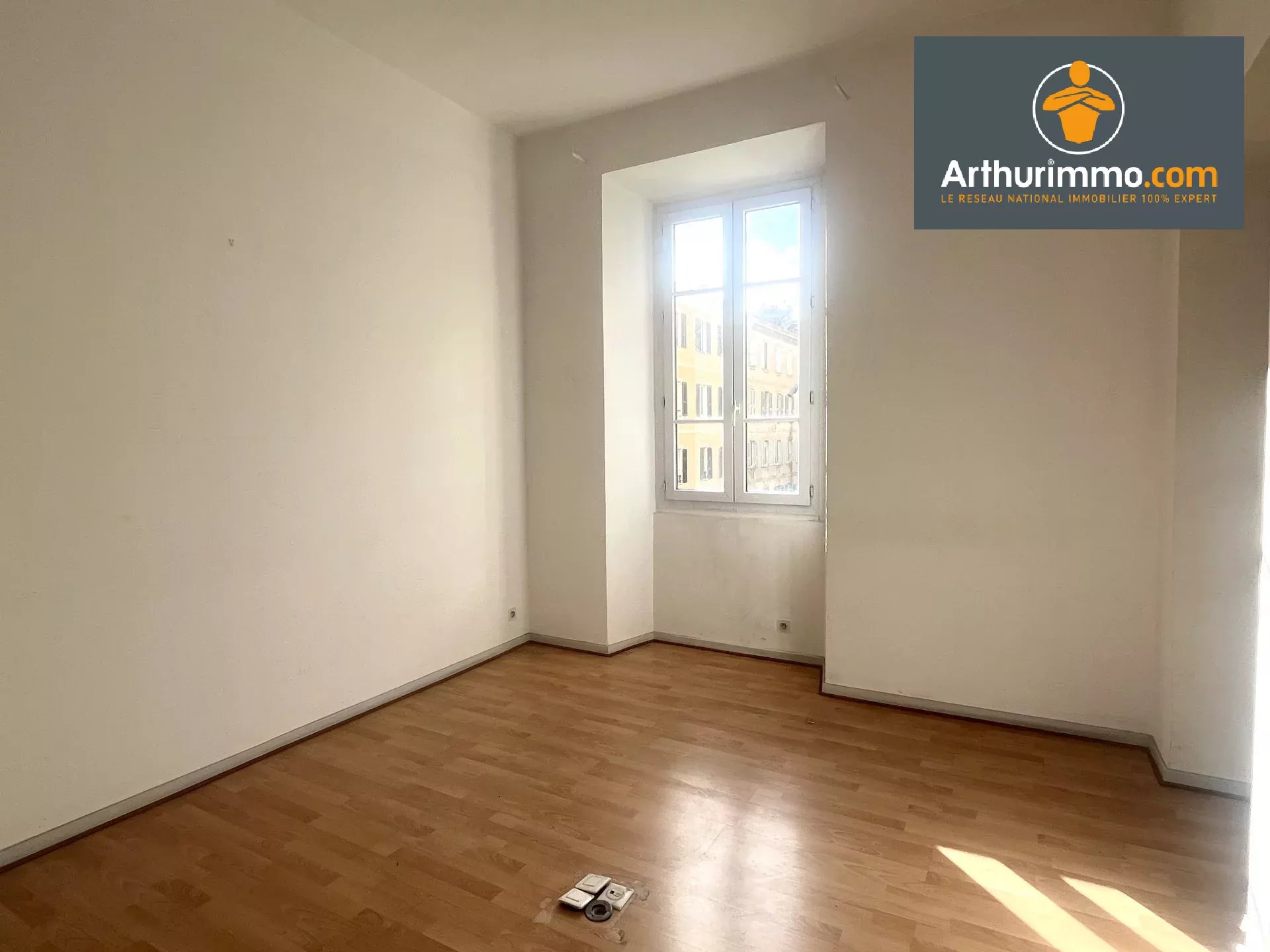 Vente Ajaccio T7 centre ville - Photo 2