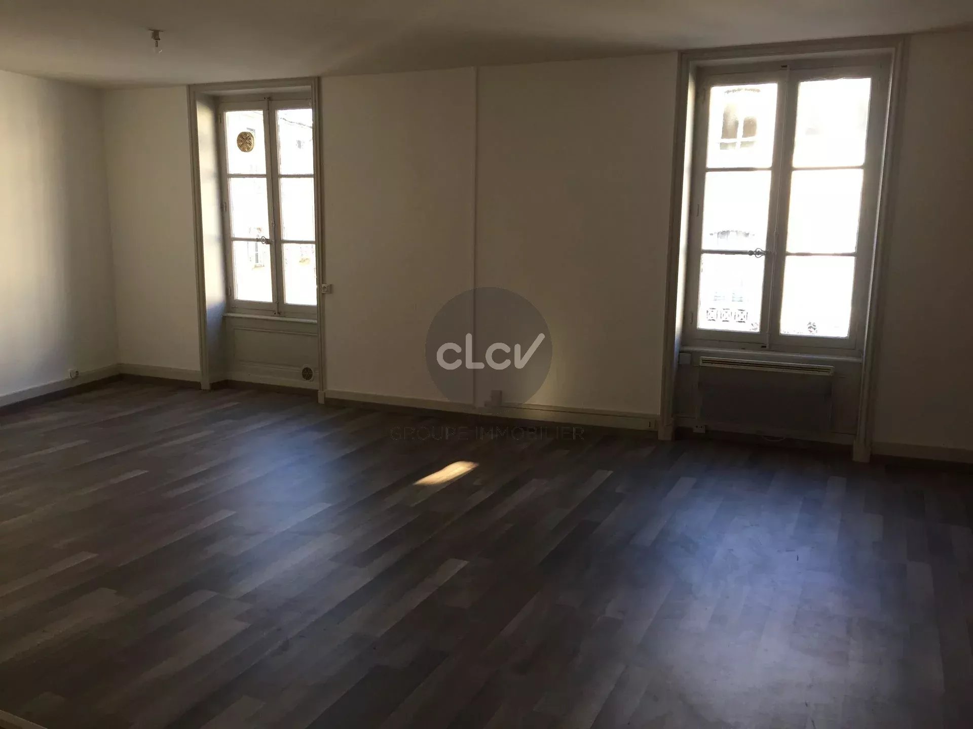 T3 Dernier étage Duplex de 65 m² Centre Ville 69400 VILLEFRANCHE SUR SAONE