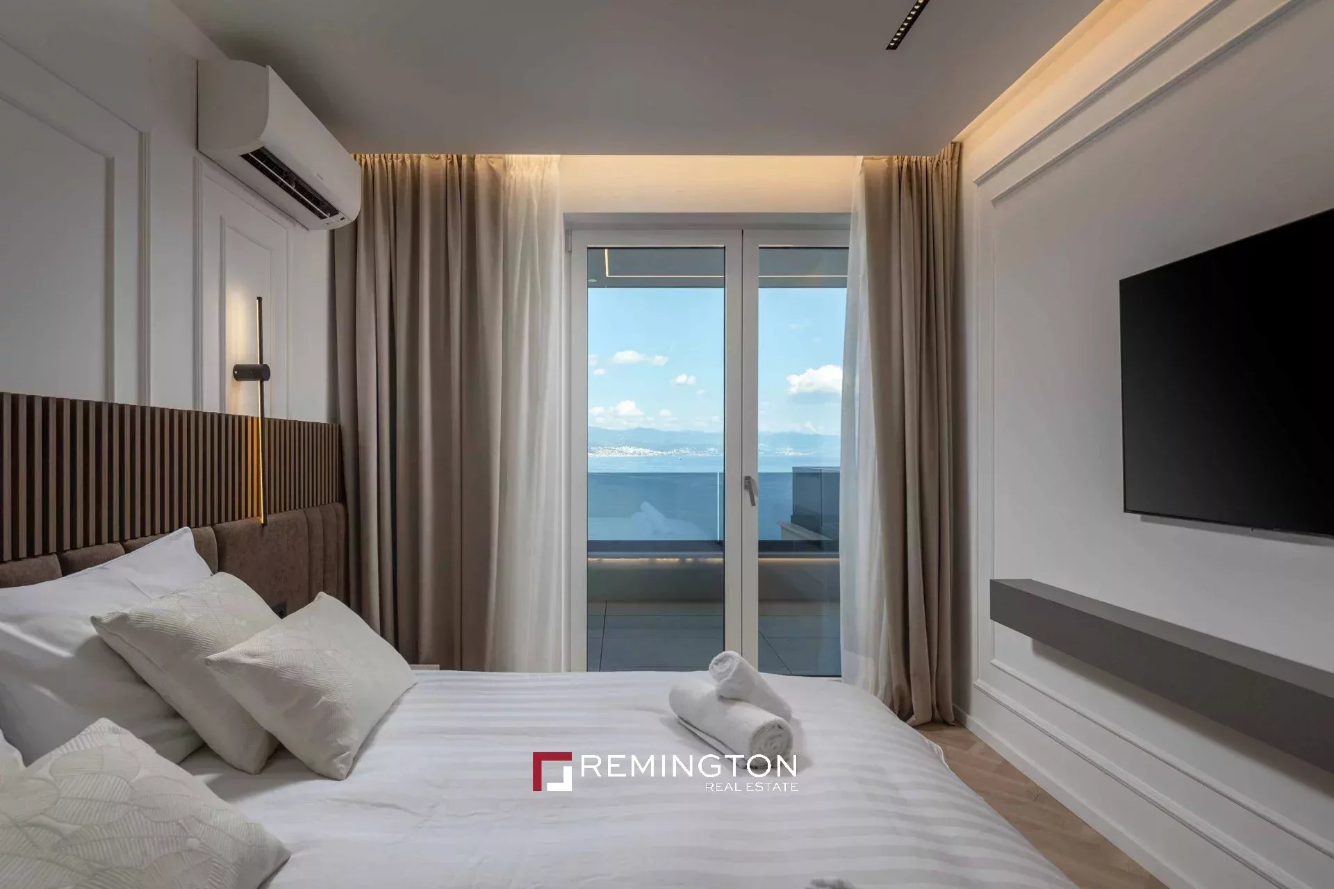 3 Bedroom Apartment/Flat's Image 3