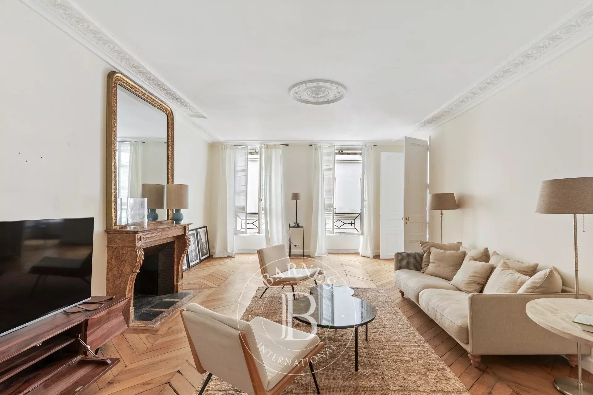 Appartement Paris 75001  -  ref 87005867 (picture 1)