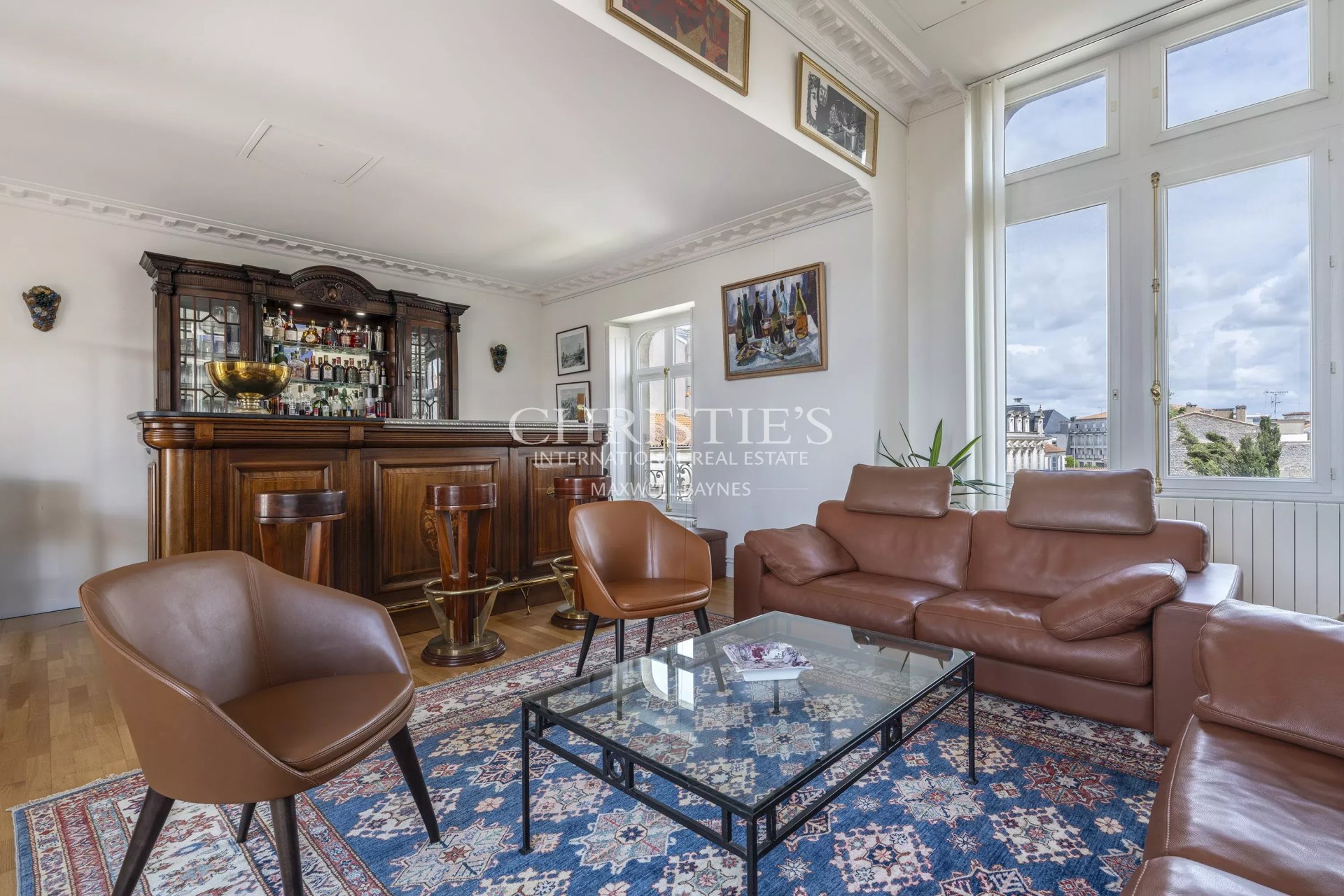 7 Bedroom Villa/Townhouse's Image 13