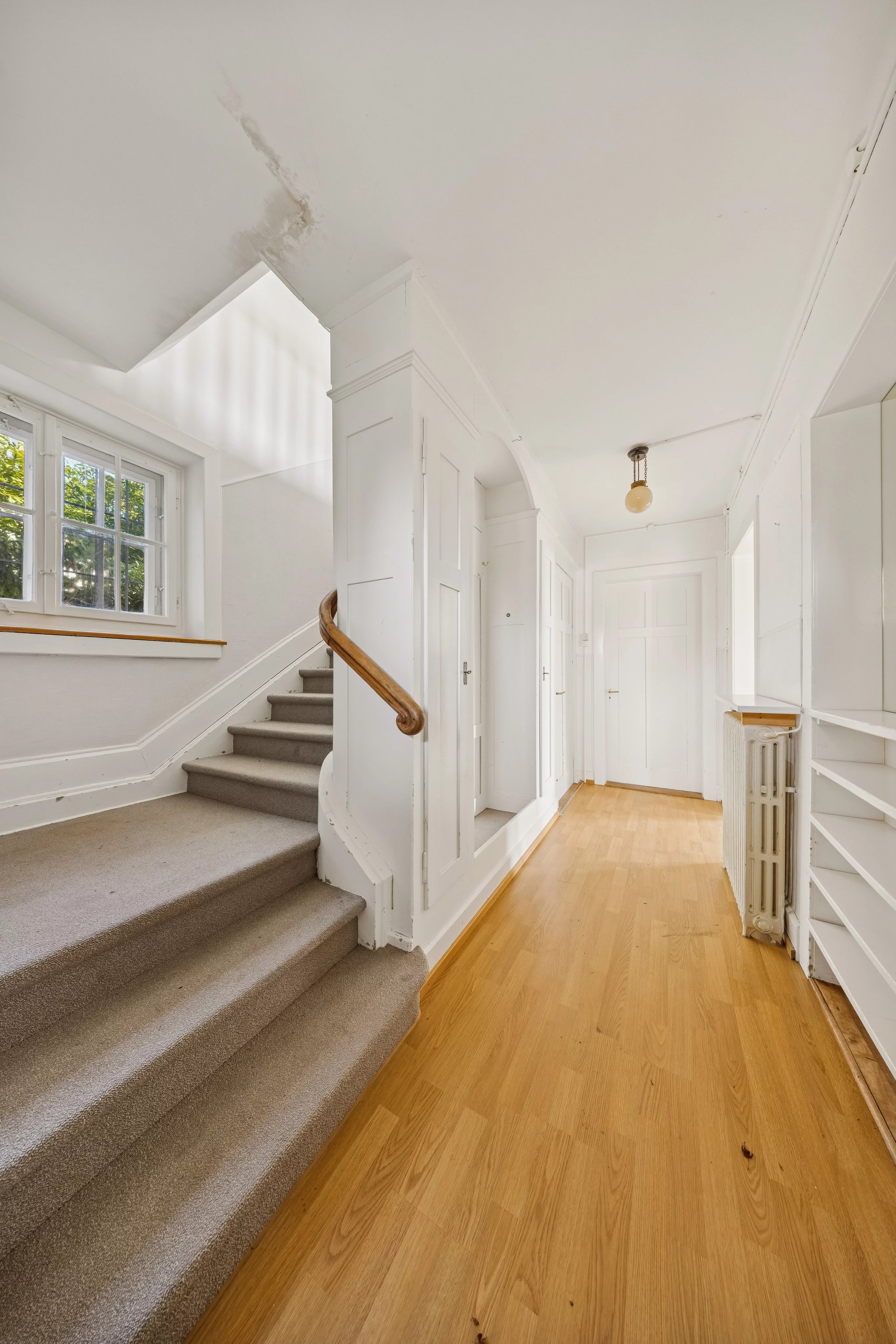 Spacious property with lake views and potential