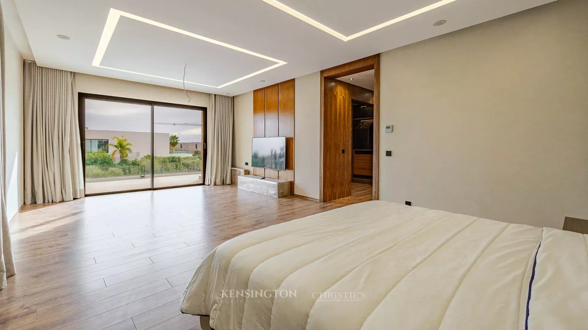 5 Bedroom Villa/Townhouse's Image 30