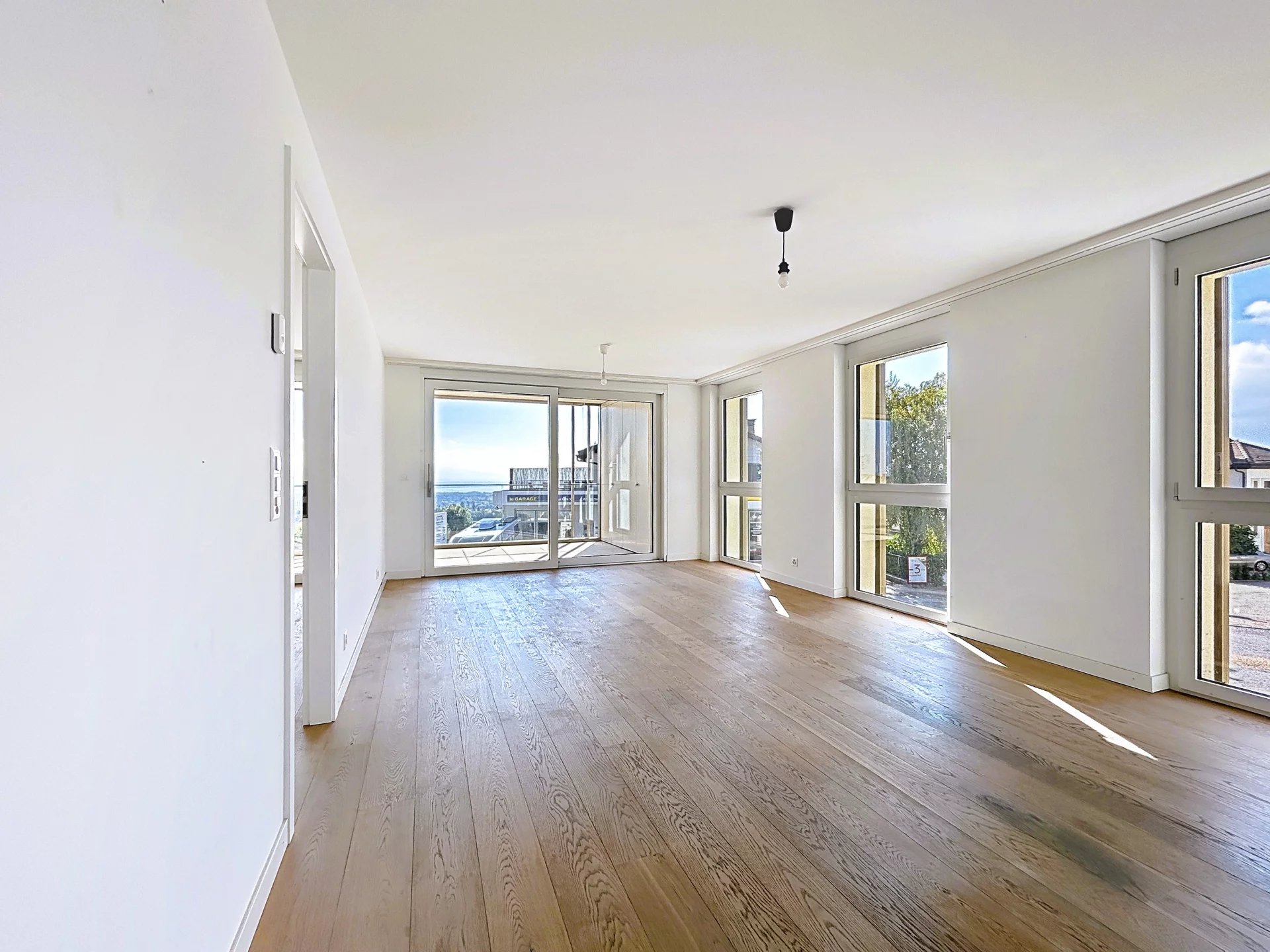 Appartement lumineux avec vue sur le Leman