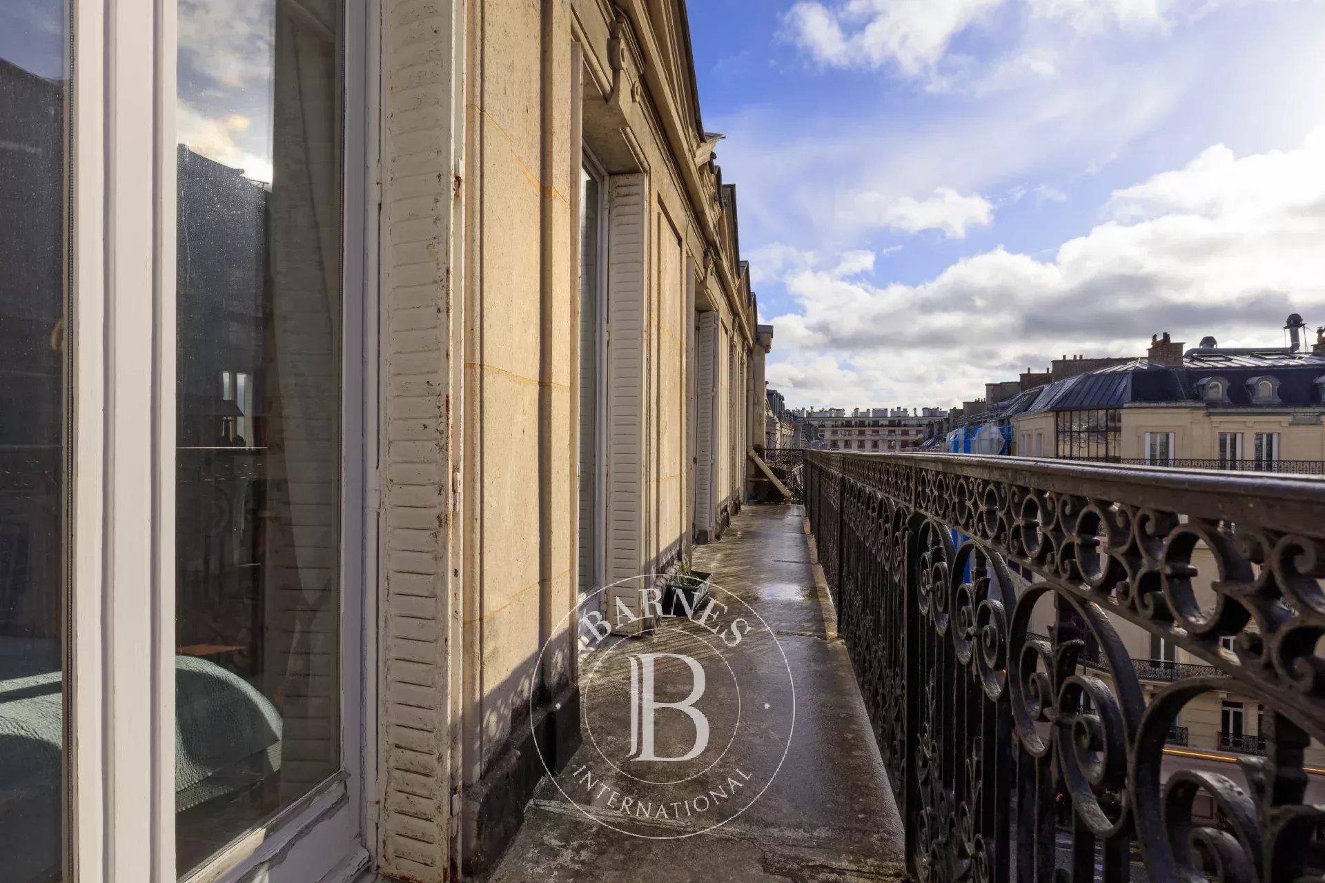 Daire Paris 8ème - picture 10