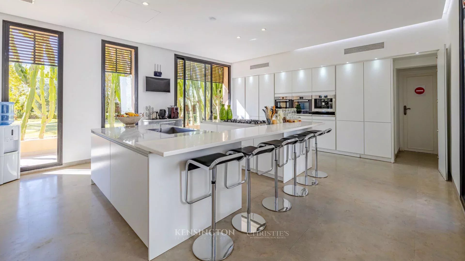 5 Bedroom Villa/Townhouse's Image 5