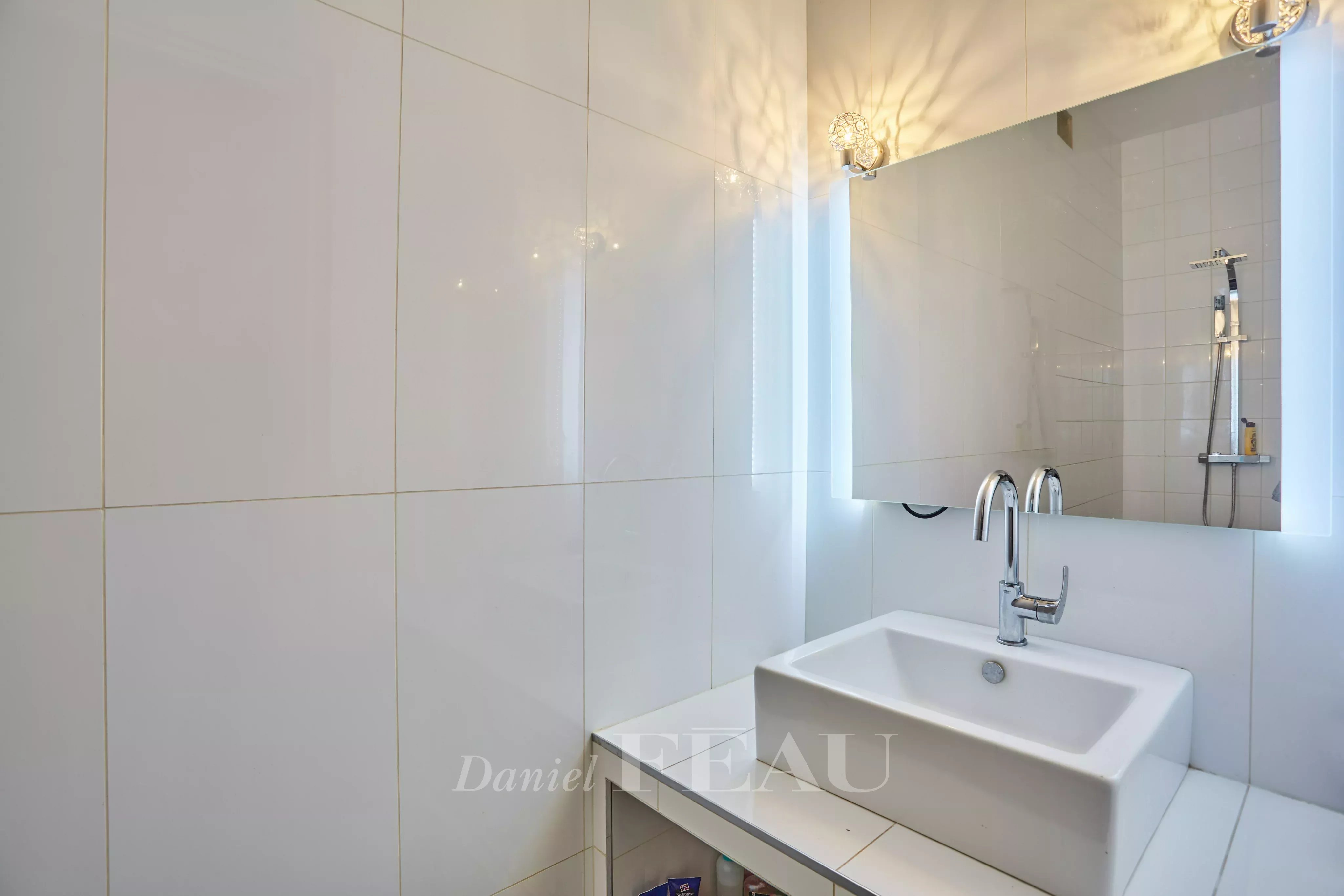Salle de douche neuve