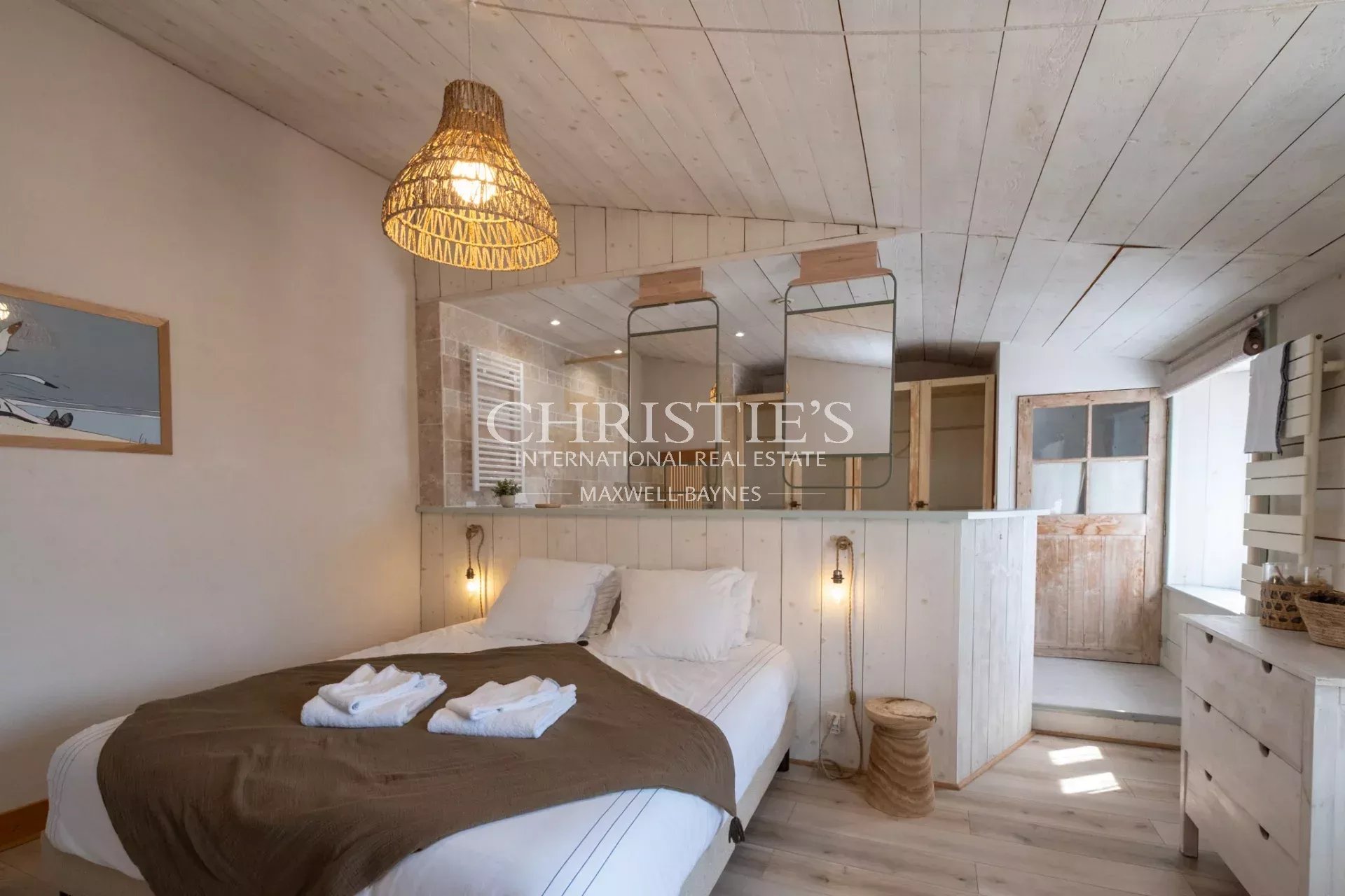 5 Bedroom Villa/Townhouse's Image 11