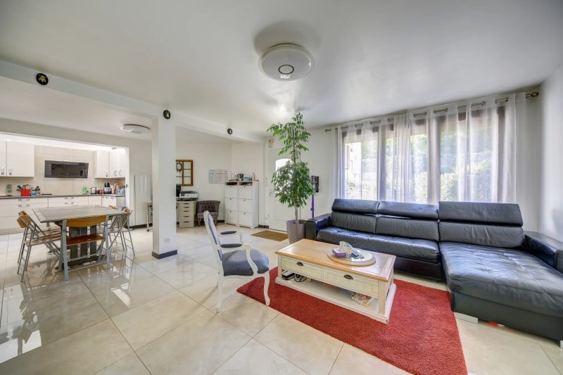 For Sale Apartment | Versailles - picture 1