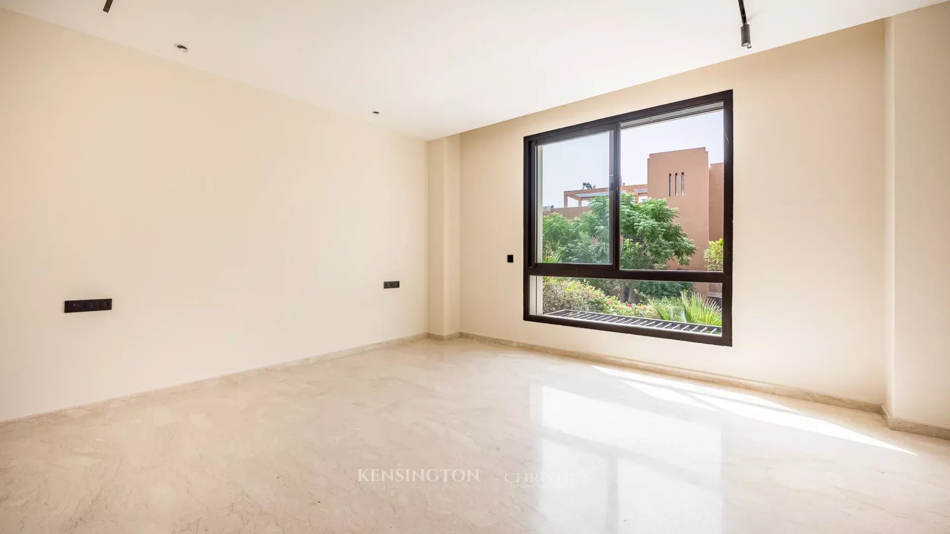 3 Bedroom Villa/Townhouse's Image 25