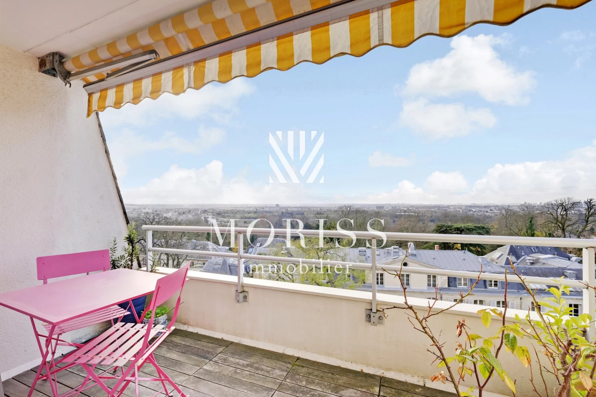 Appartement 147m2, 6 pièces,5 chambres, terrasse - Image 1