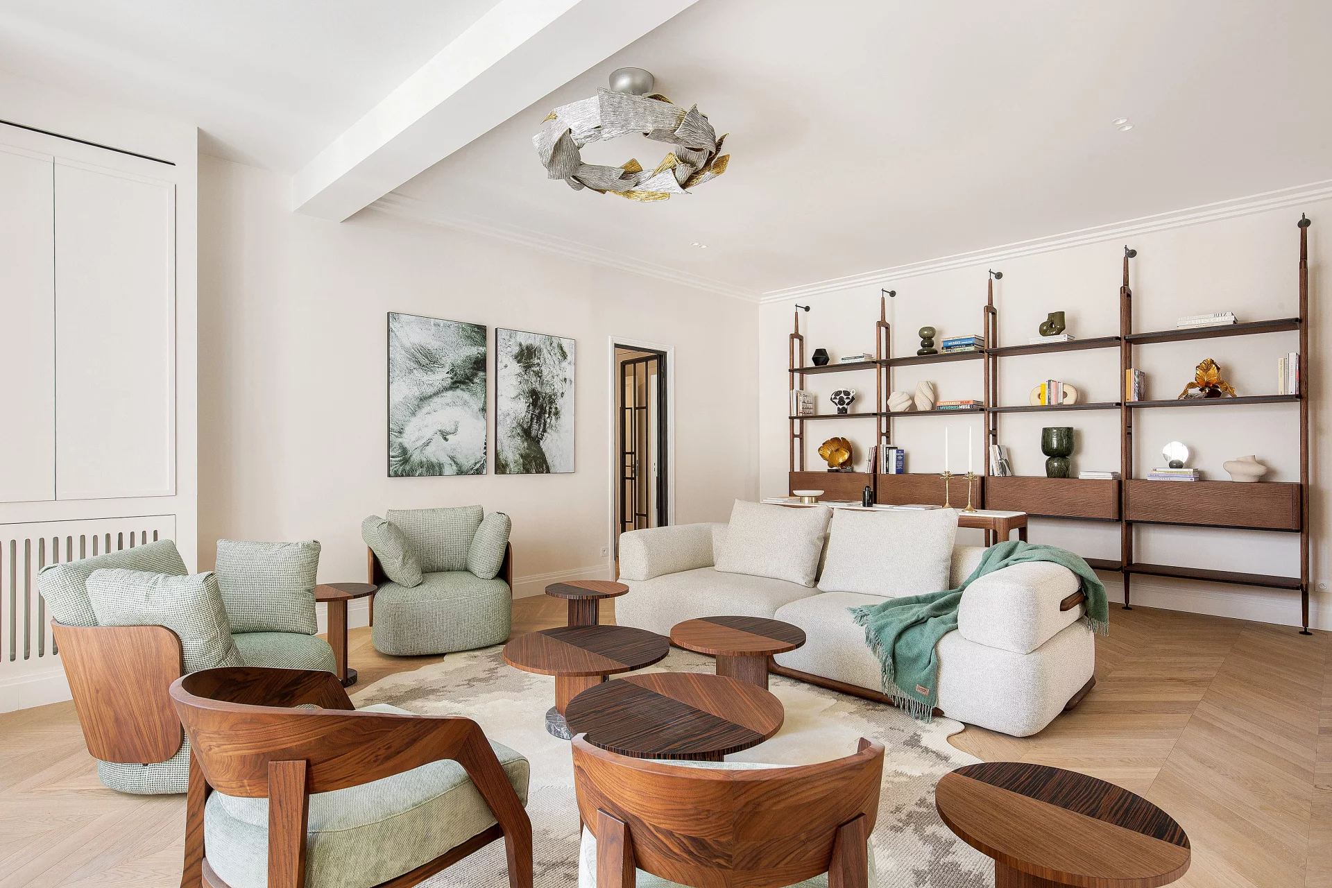 Paris 16e - SIGNATURE - Une Adresse Parisienne