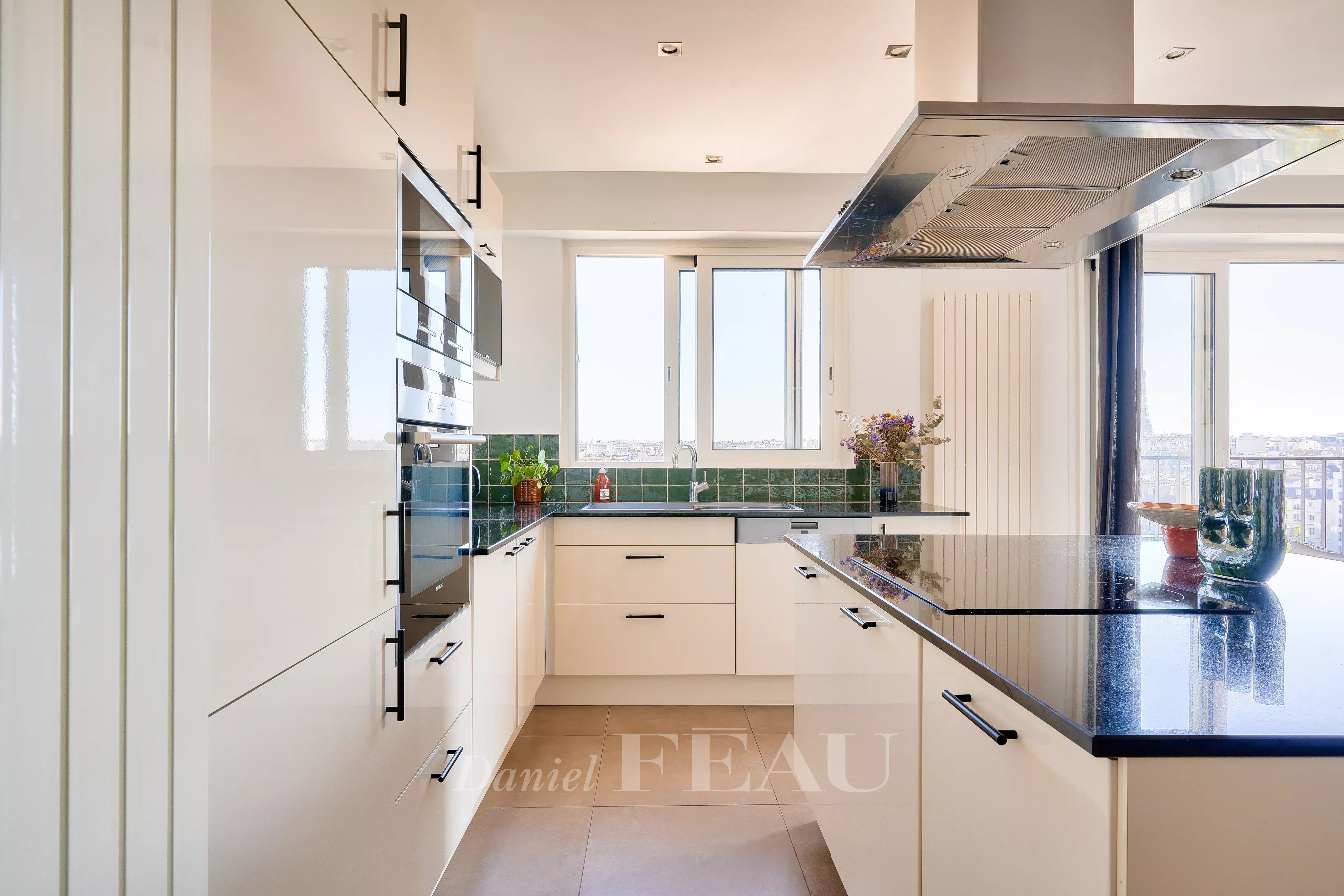 Location Appartement Paris 17ème