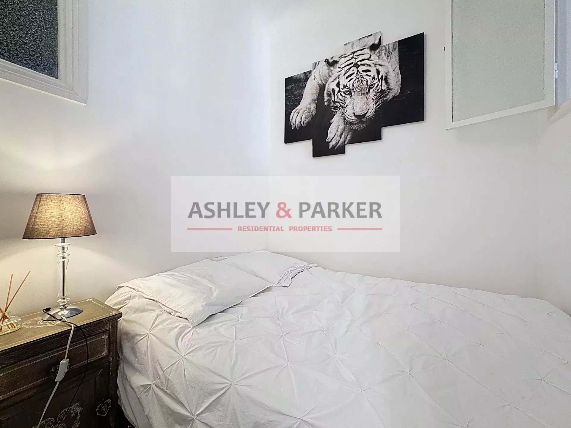 Very attractive Musiciens/Carré d'Or apartment