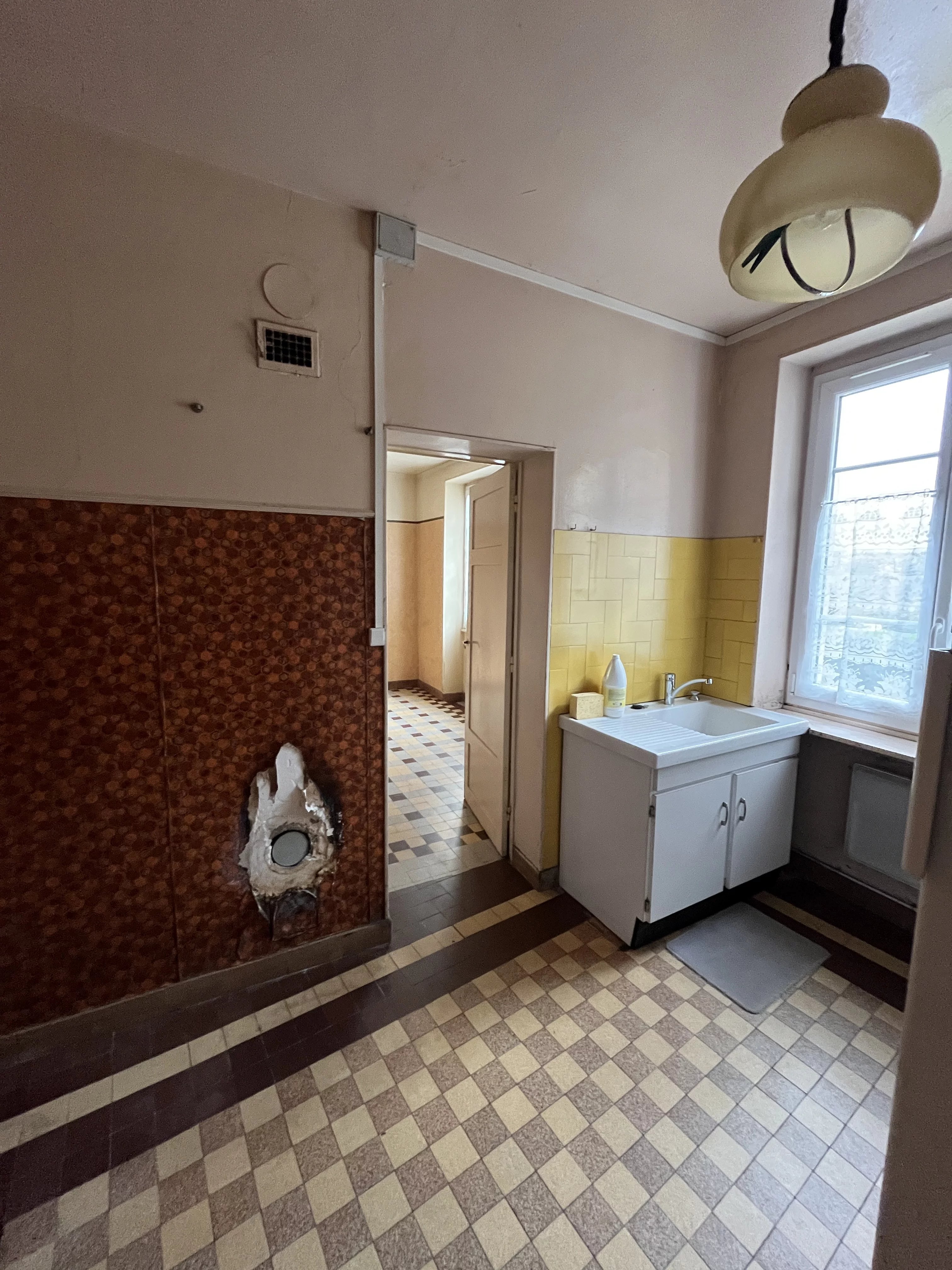 A vendreMaisons de campagne Grande maison avec deux logements – centre de Planchez — photo 14