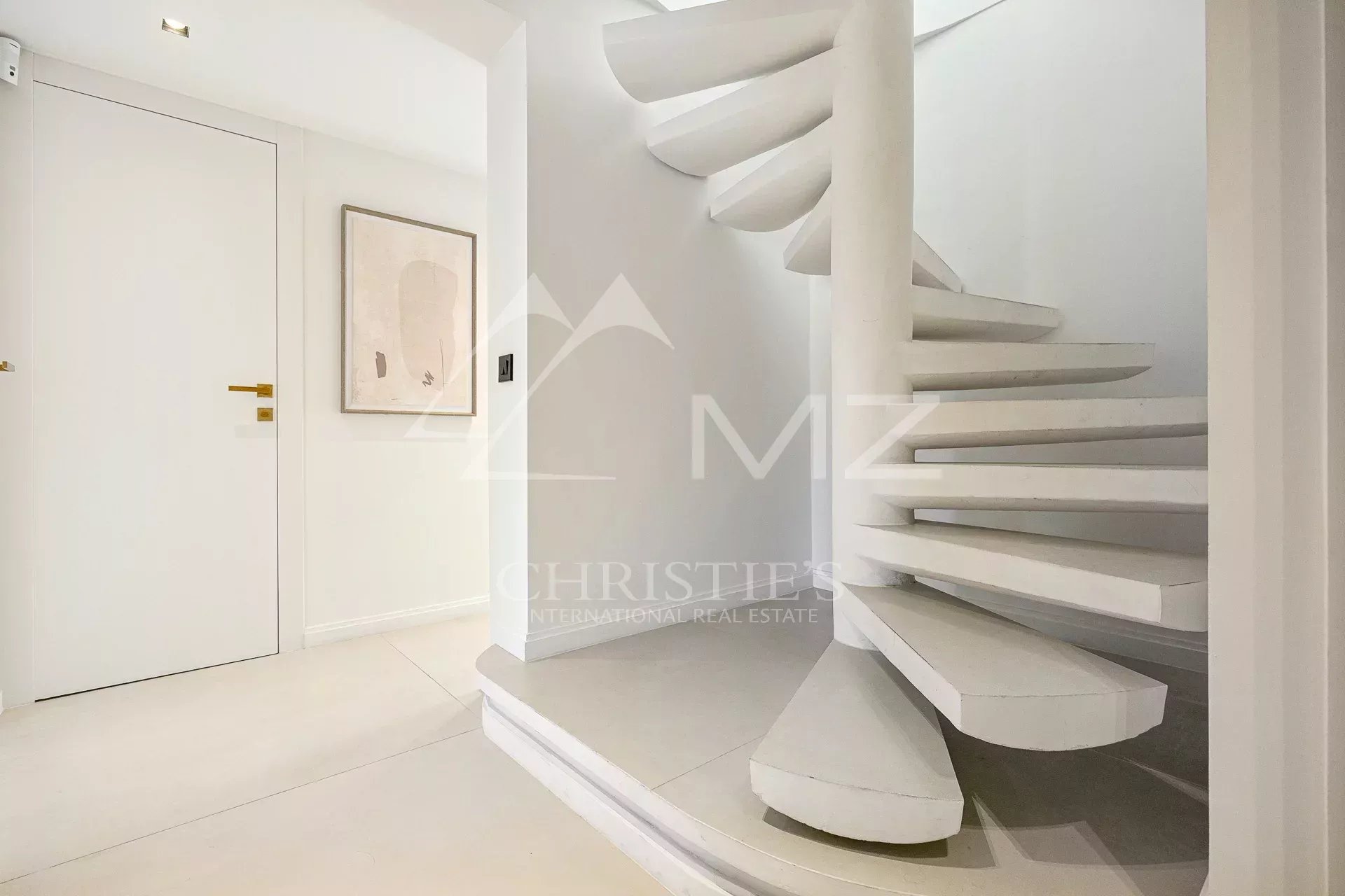 5 Bedroom Apartment/Flat's Image 10