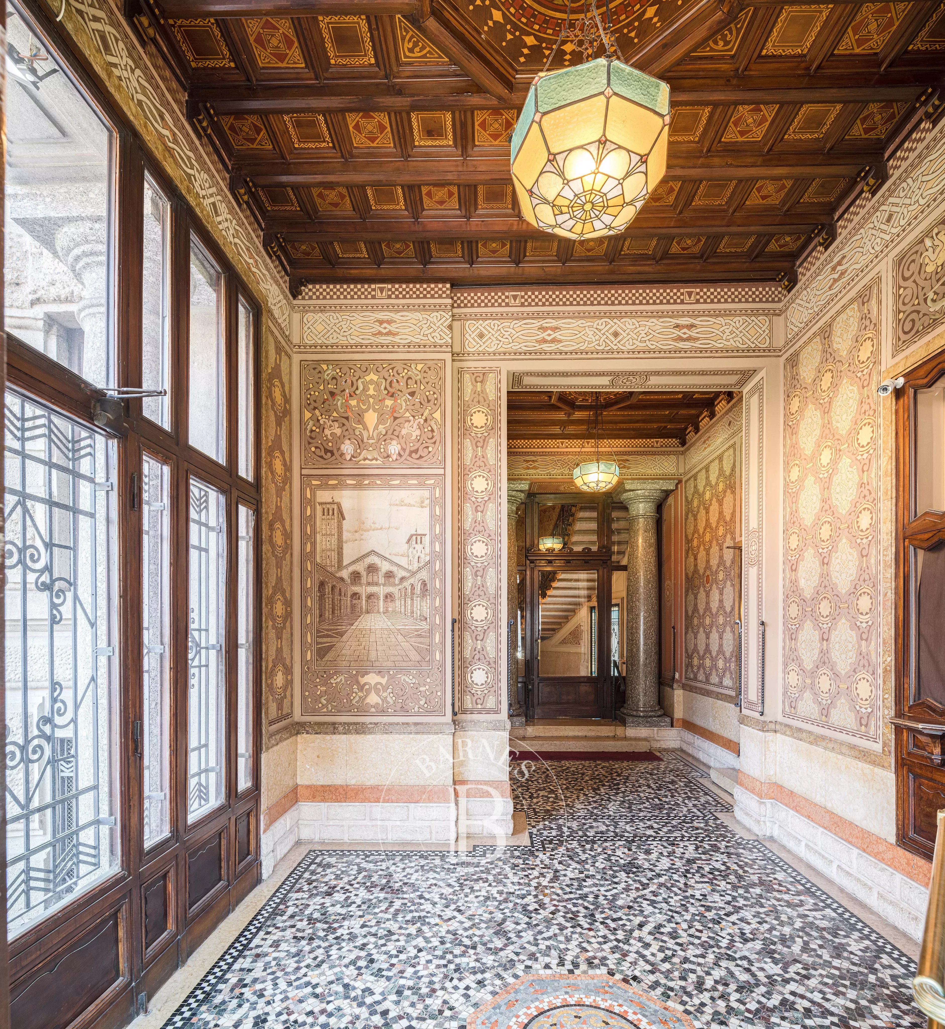 PRESTIGIOSO APPARTAMENTO IN PIAZZA PIEMONTE