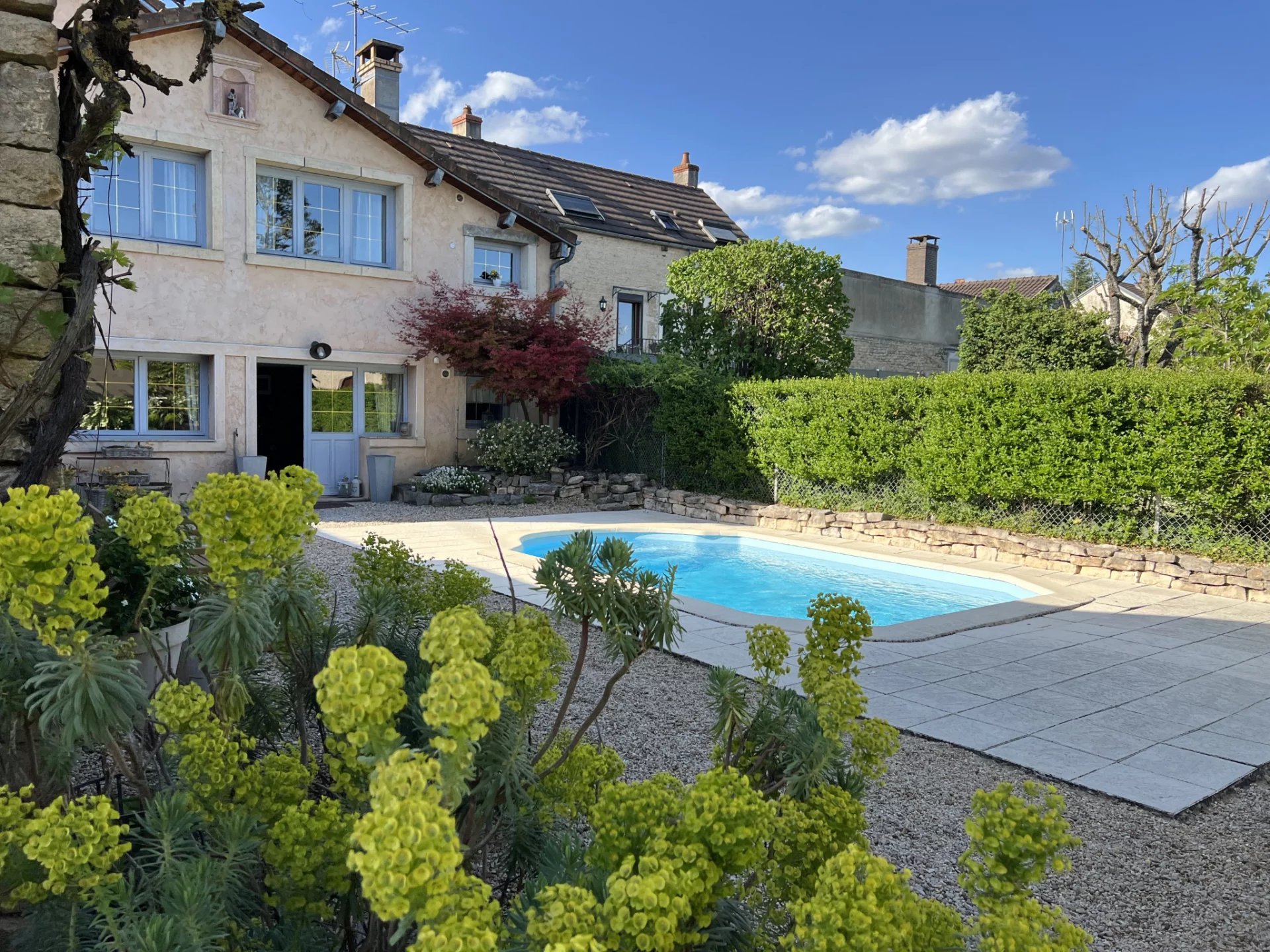 Maison de charme proche Beaune