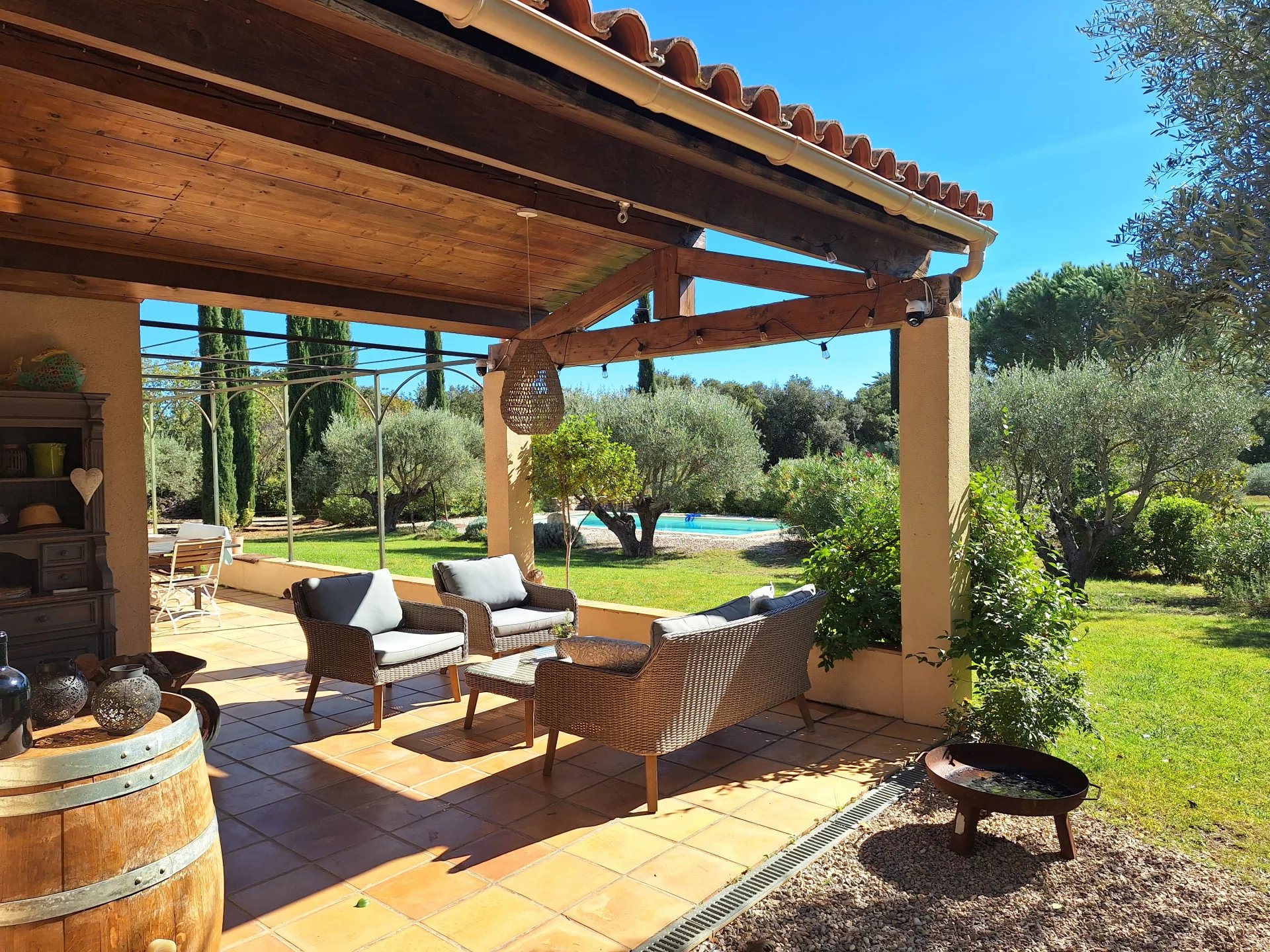 COTIGNAC CHARMING TRADITIONAL VILLA ON ONE STOREY