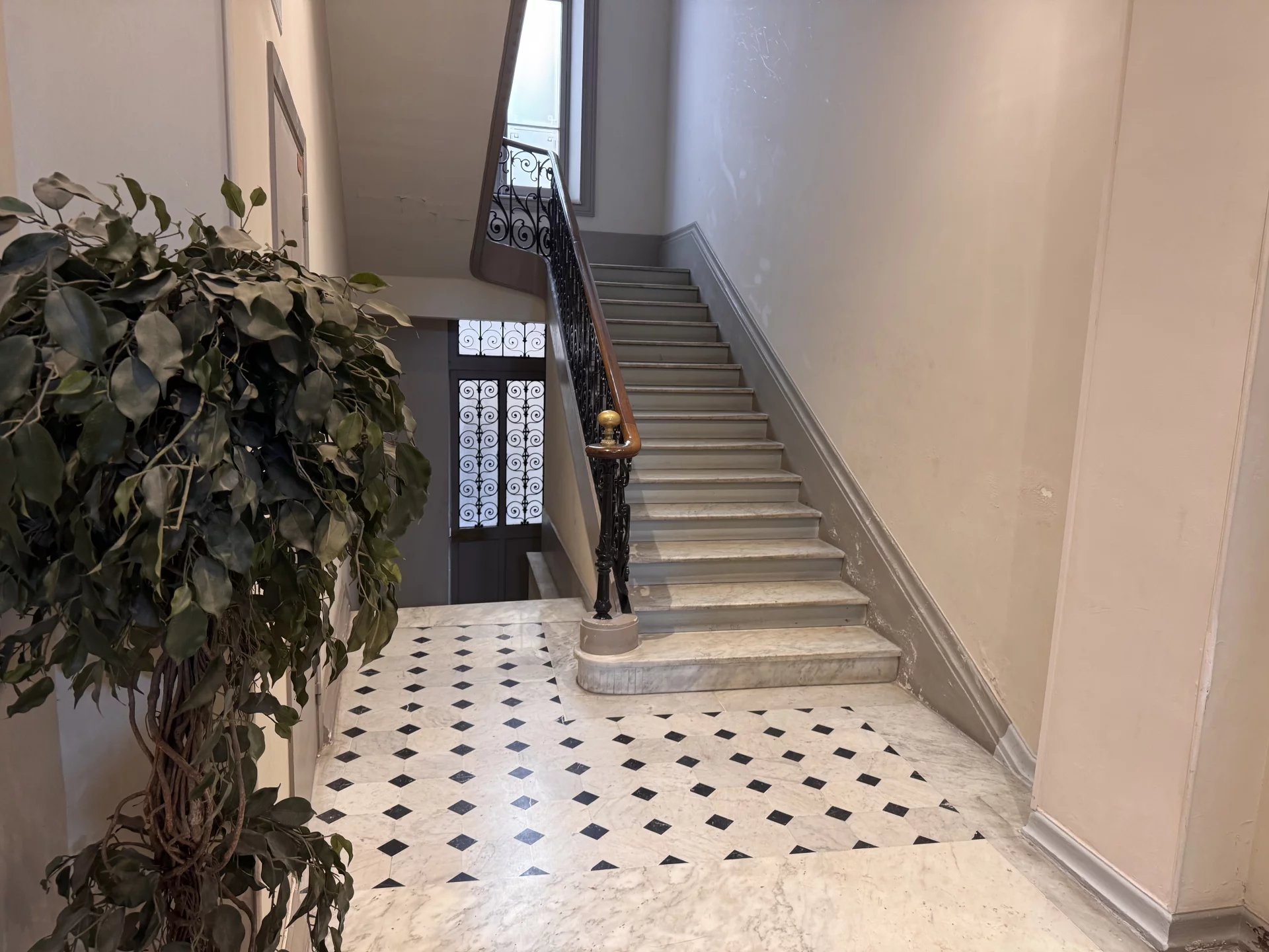 CANNES MAGNIFIQUE APPARTEMENT BOURGEOIS
