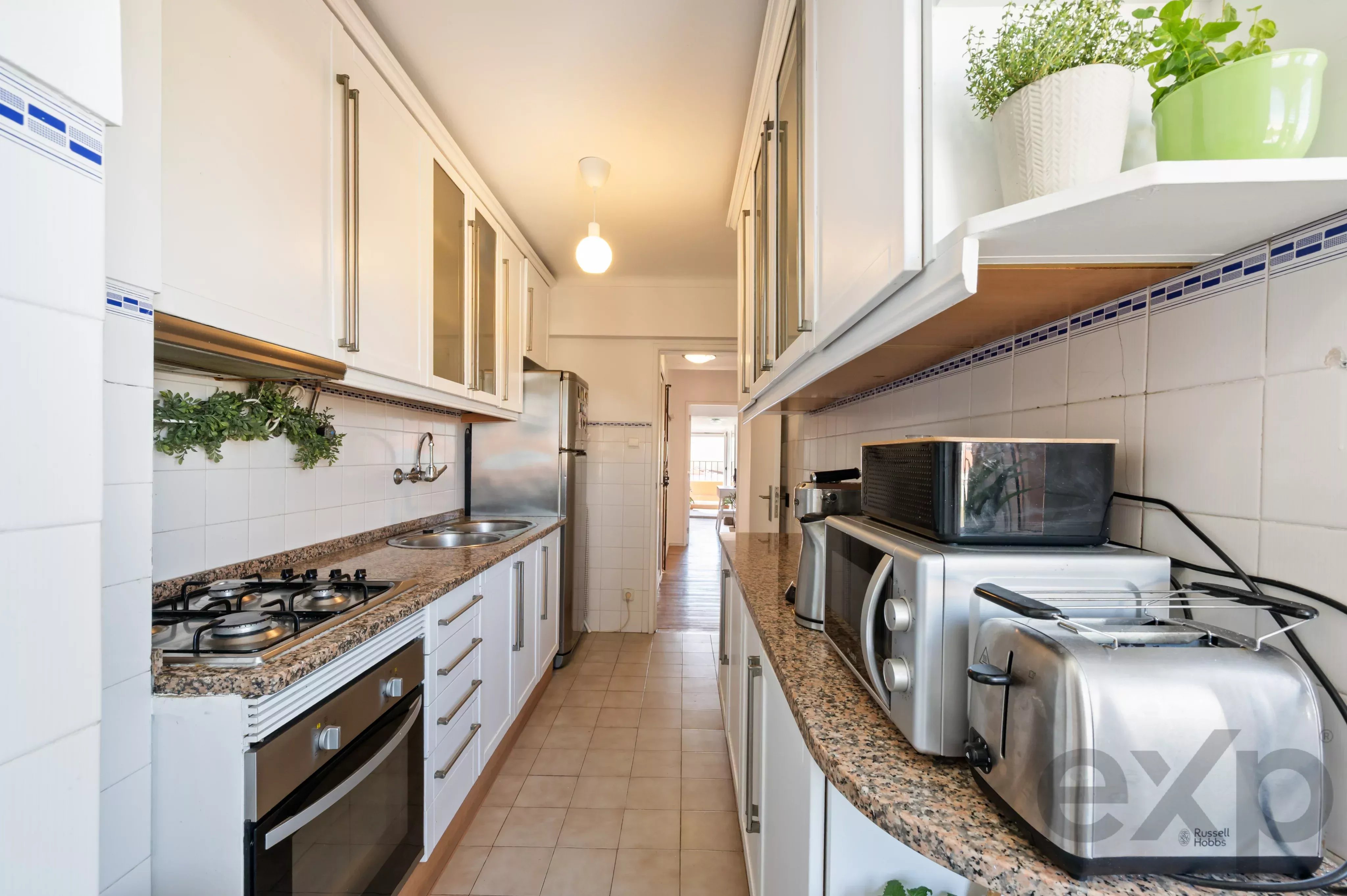 Charming 1-Bedroom Furnished Apartment in Lisboa 86902045 image 6