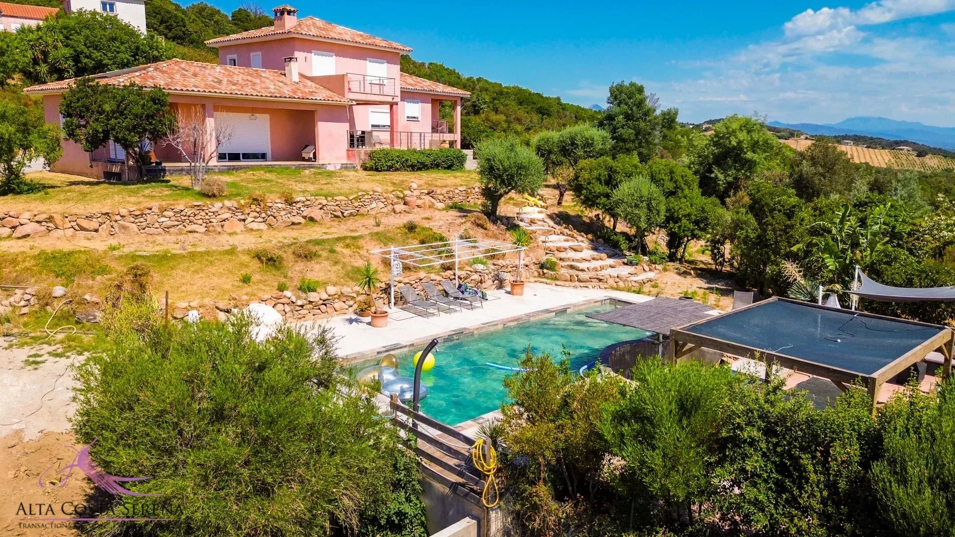 Agence immobilière de 