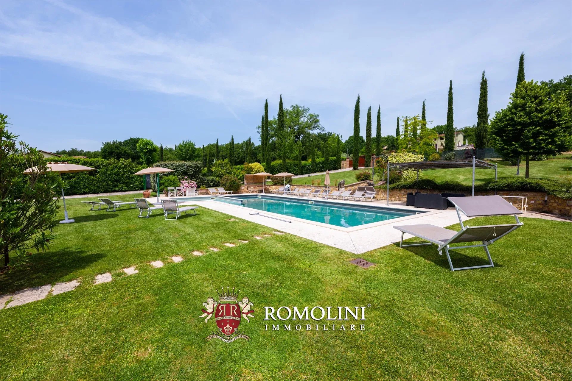 16 Bedroom Villa/Townhouse's Image 14