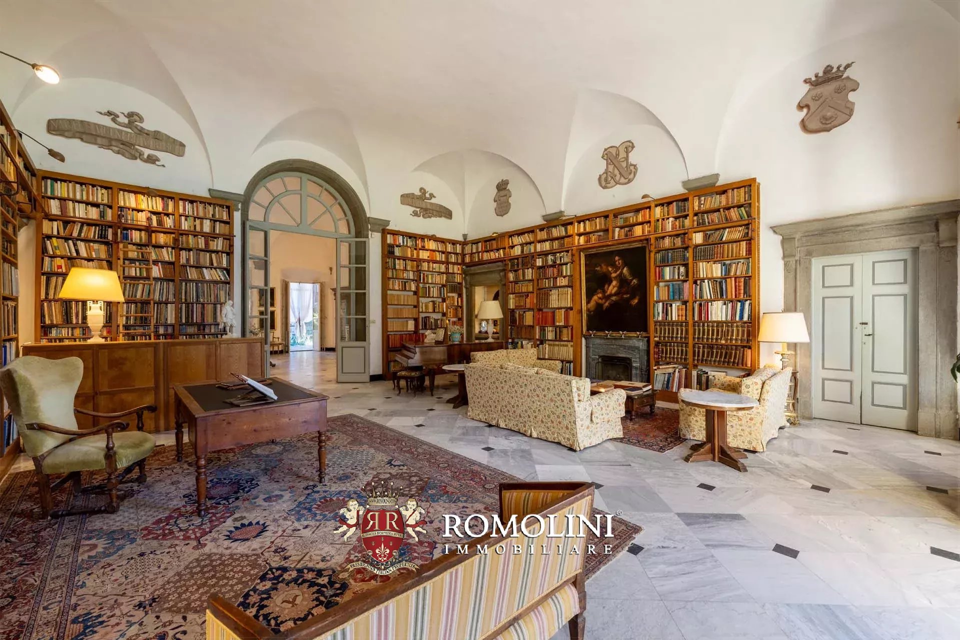 14 Bedroom Villa/Townhouse's Image 74