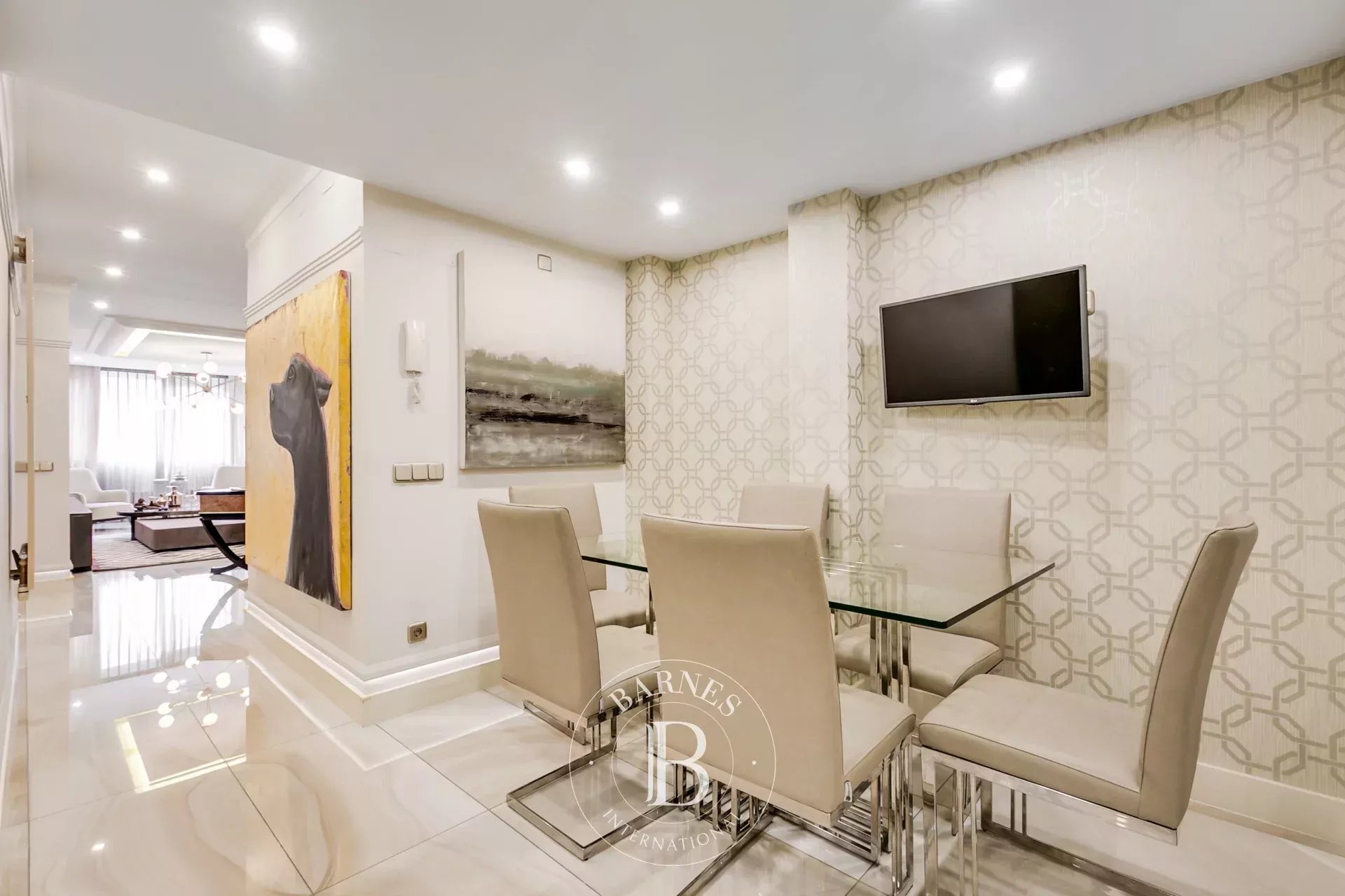 Daire Madrid - picture 11