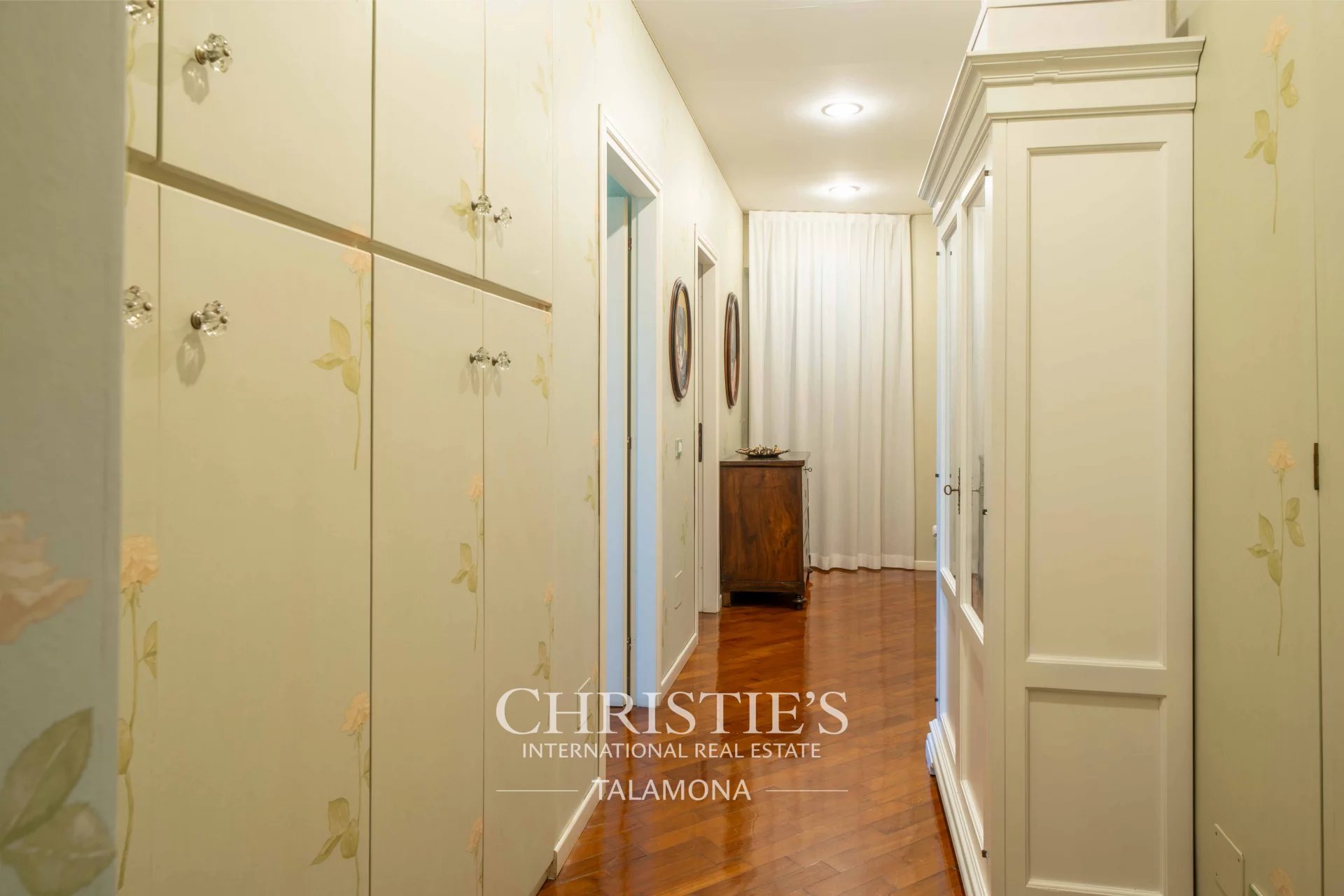 Villa/Townhouse's Image 16