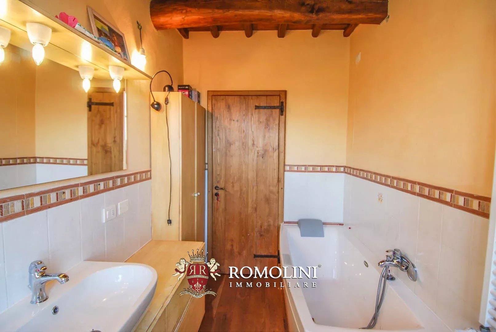 3 Bedroom Villa/Townhouse's Image 52