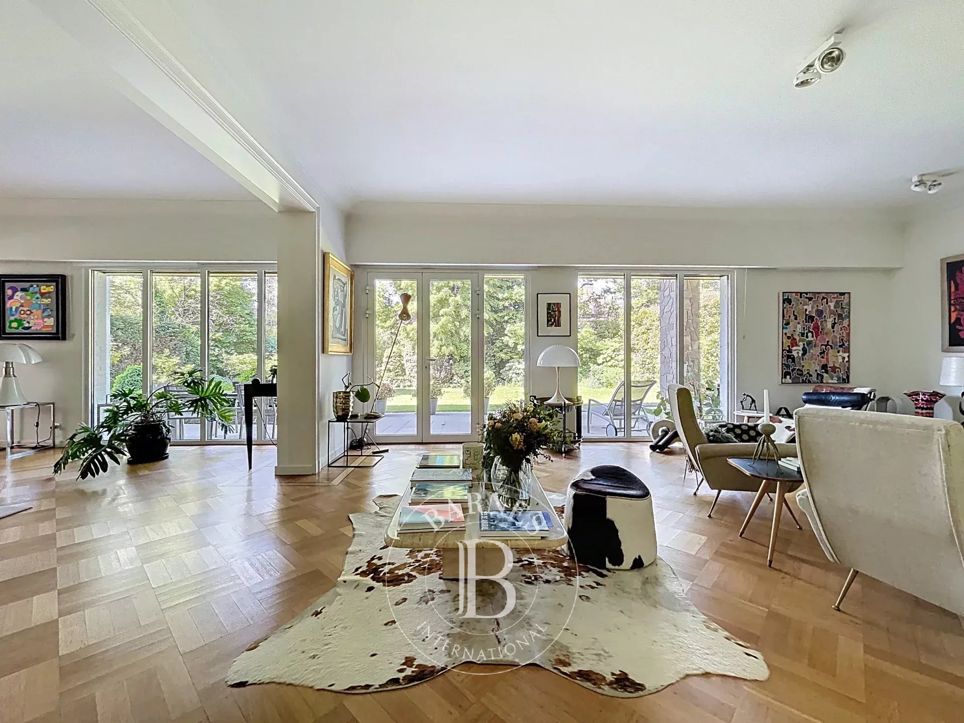 Uccle- Exceptionnelle Maison darchitecte rénovée à vendre