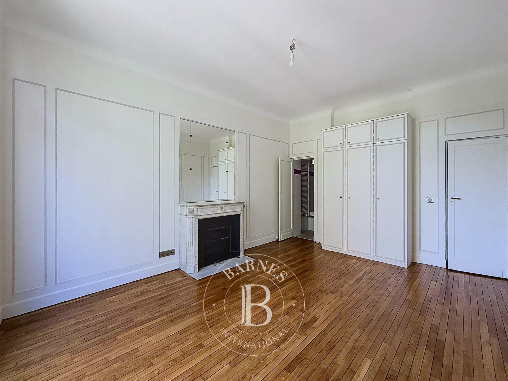 Neuilly-sur-Seine  - Appartement 5 Pi&egrave;ces 3 Chambres - picture 11