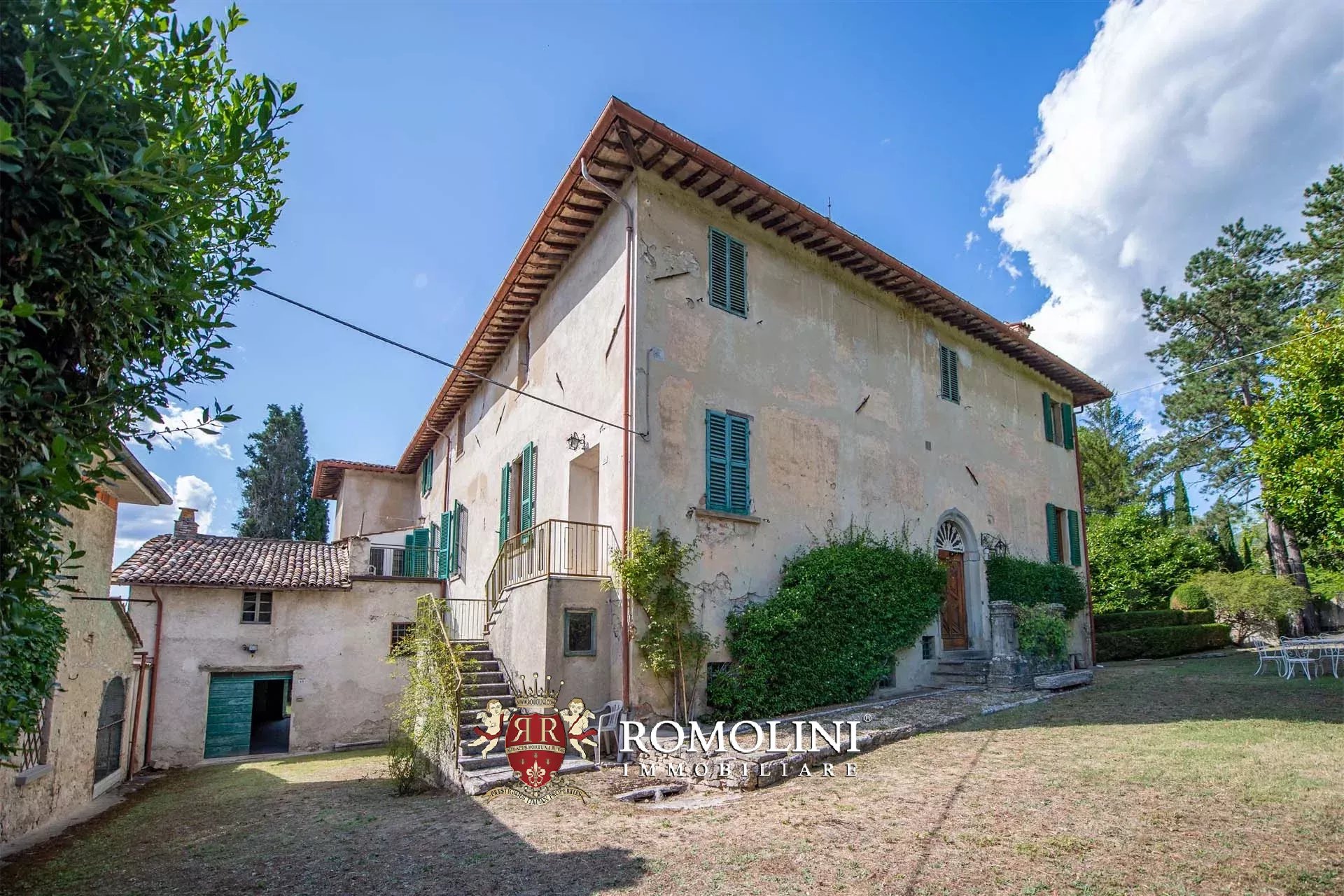 6 Bedroom Villa/Townhouse's Image 11