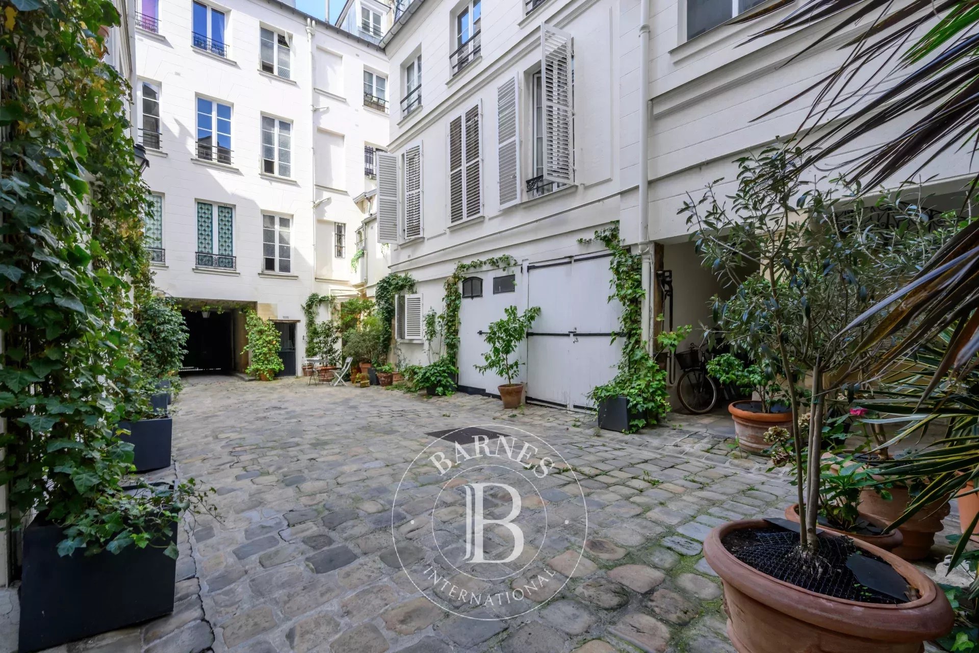 Apartment for sale - Paris 3 - Place des Vosges - Loft - 3 bedrooms - OFF MARKET - picture 5