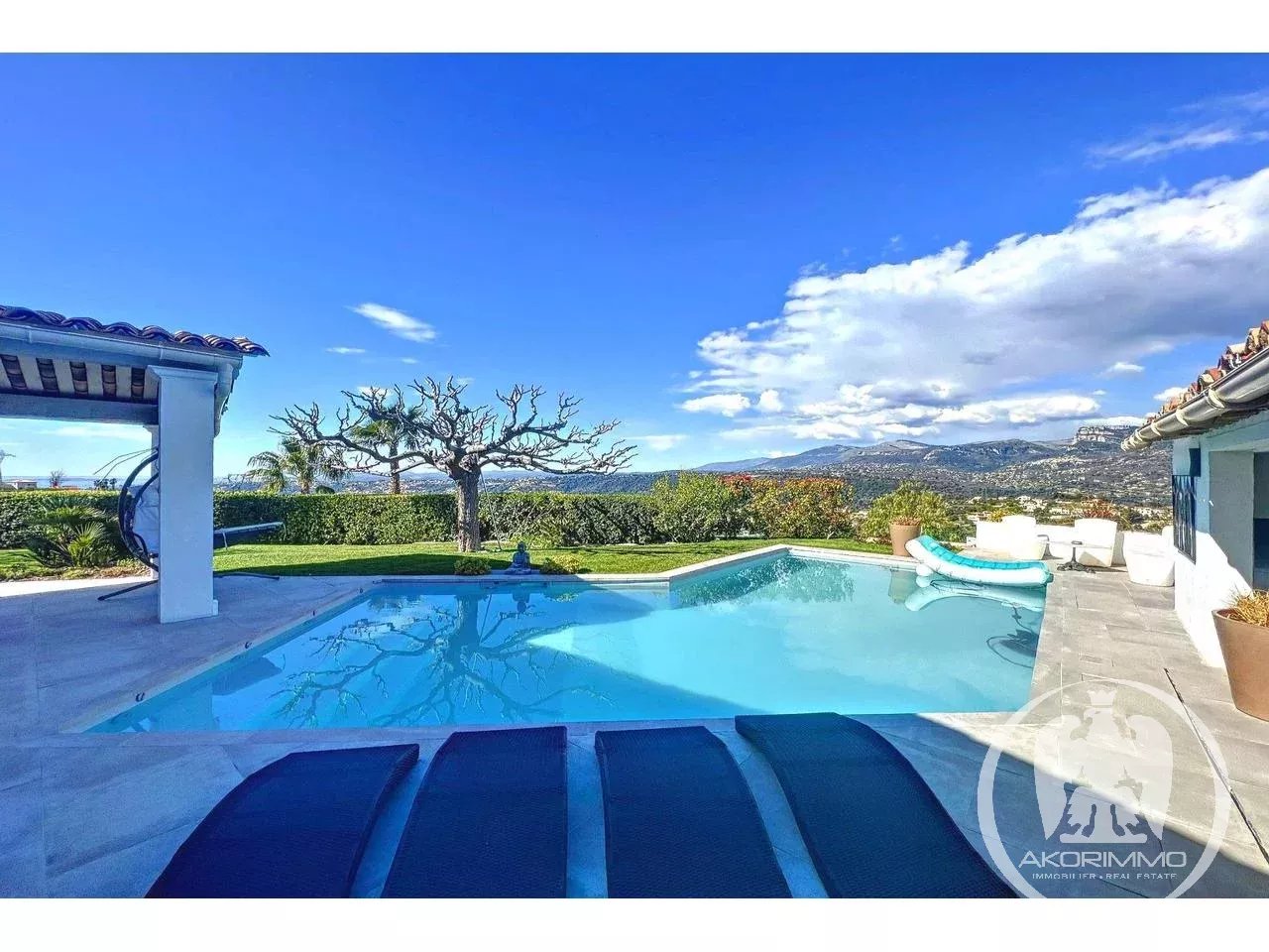 Casa  - 6 stanze  - 190.0 m2 -