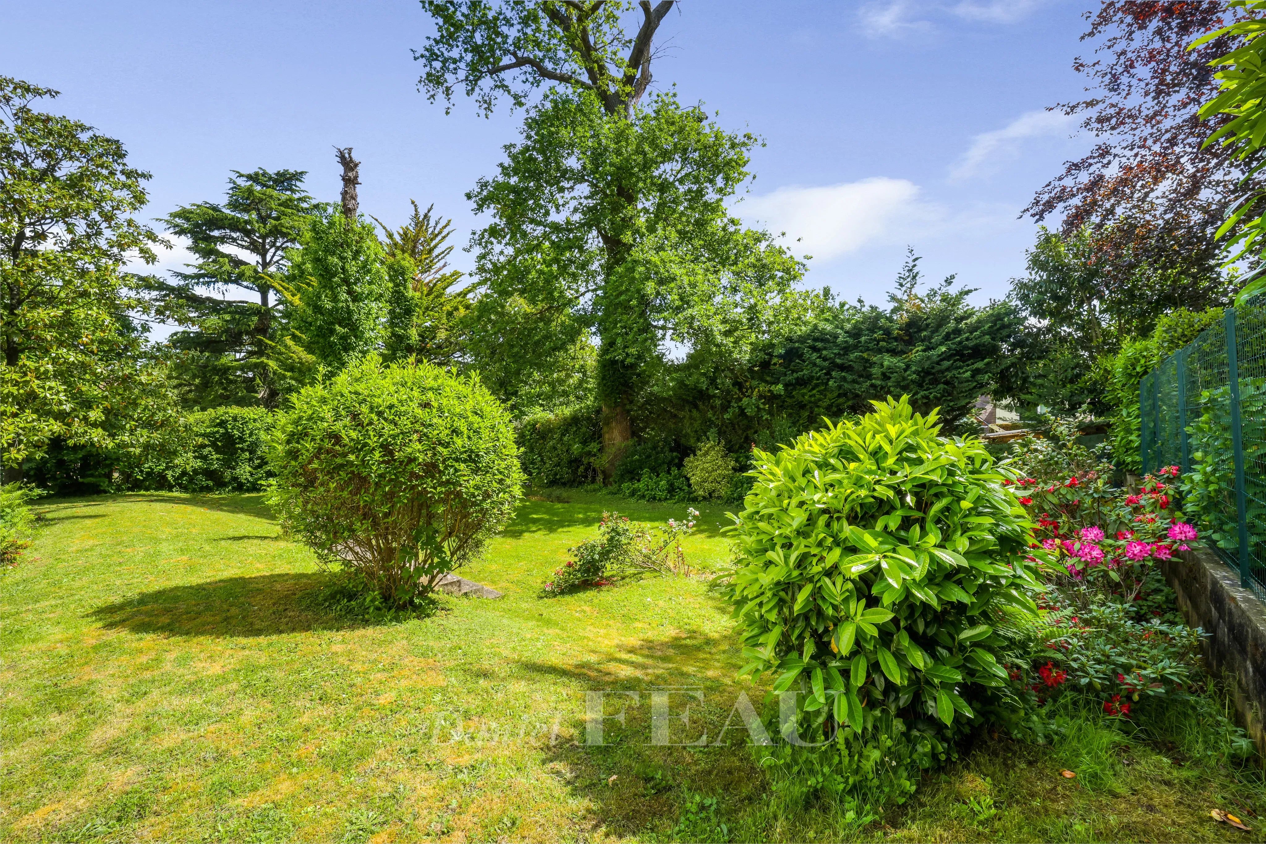 Sale House La Celle-Saint-Cloud