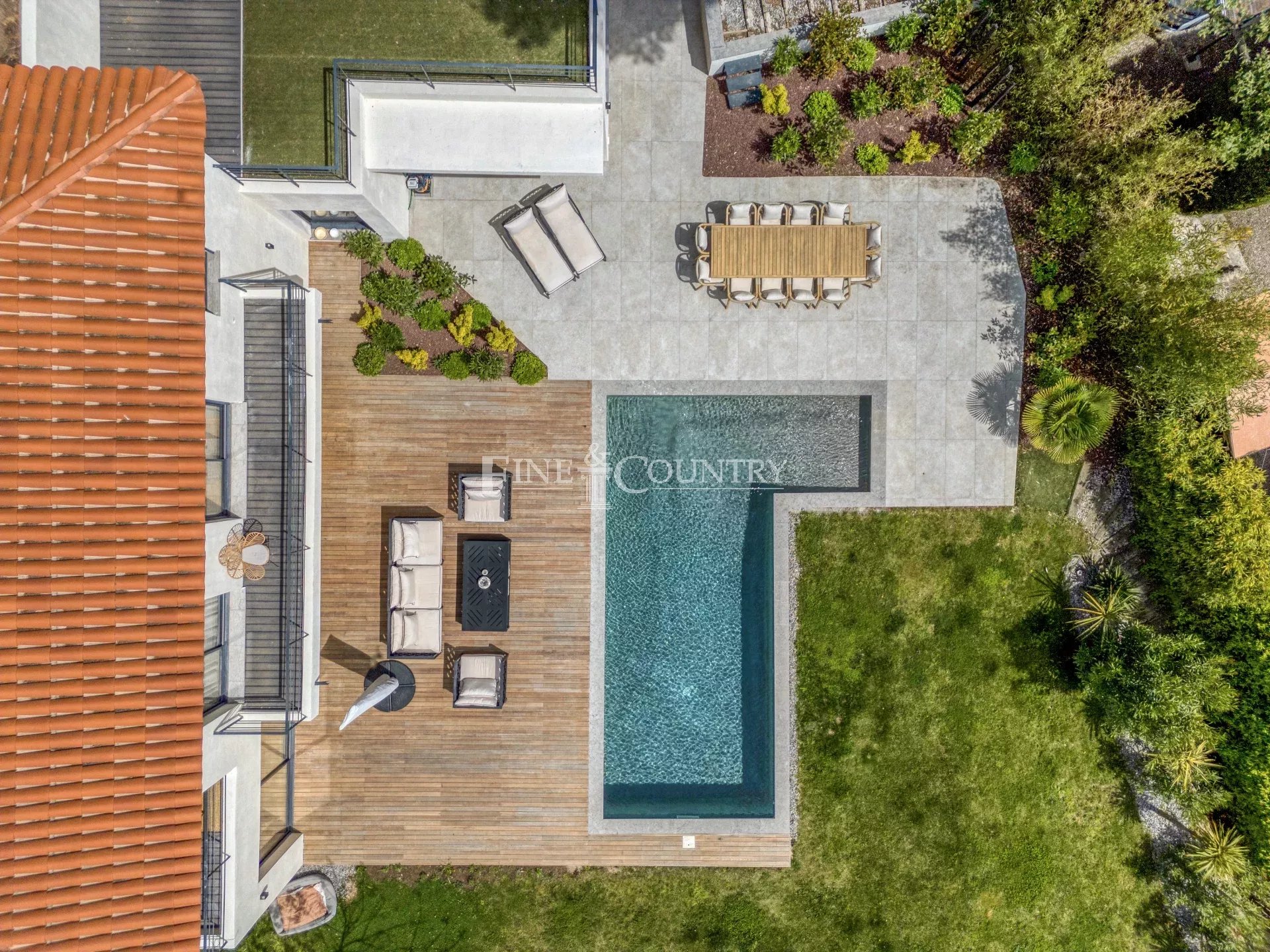 Photo of Villa for sale in Le Cannet  with sea view