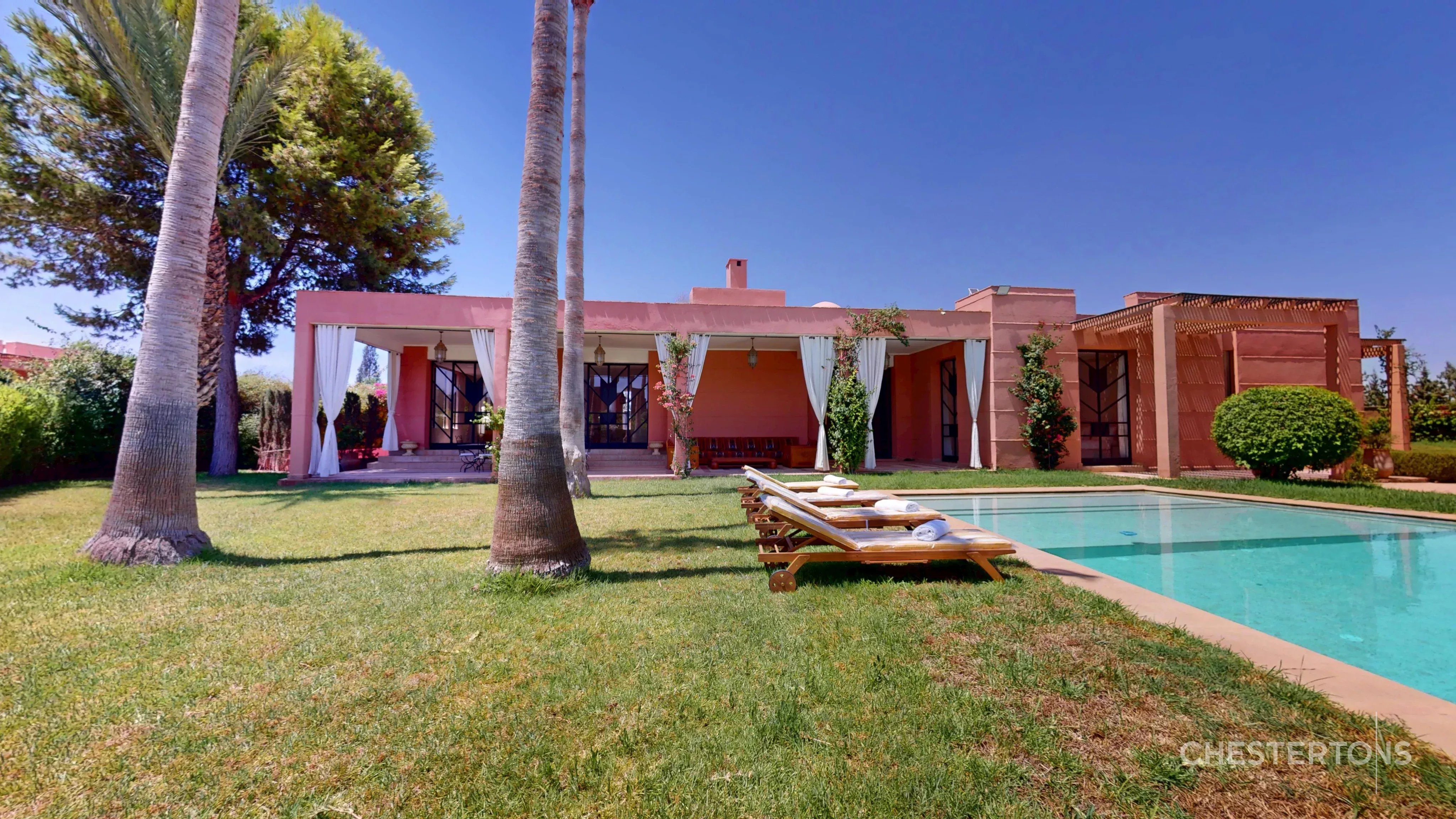 Image of Villa - 7 Bedrooms for Sale in Marrakech-Ménara-Marrakech-Morocco, Image 1