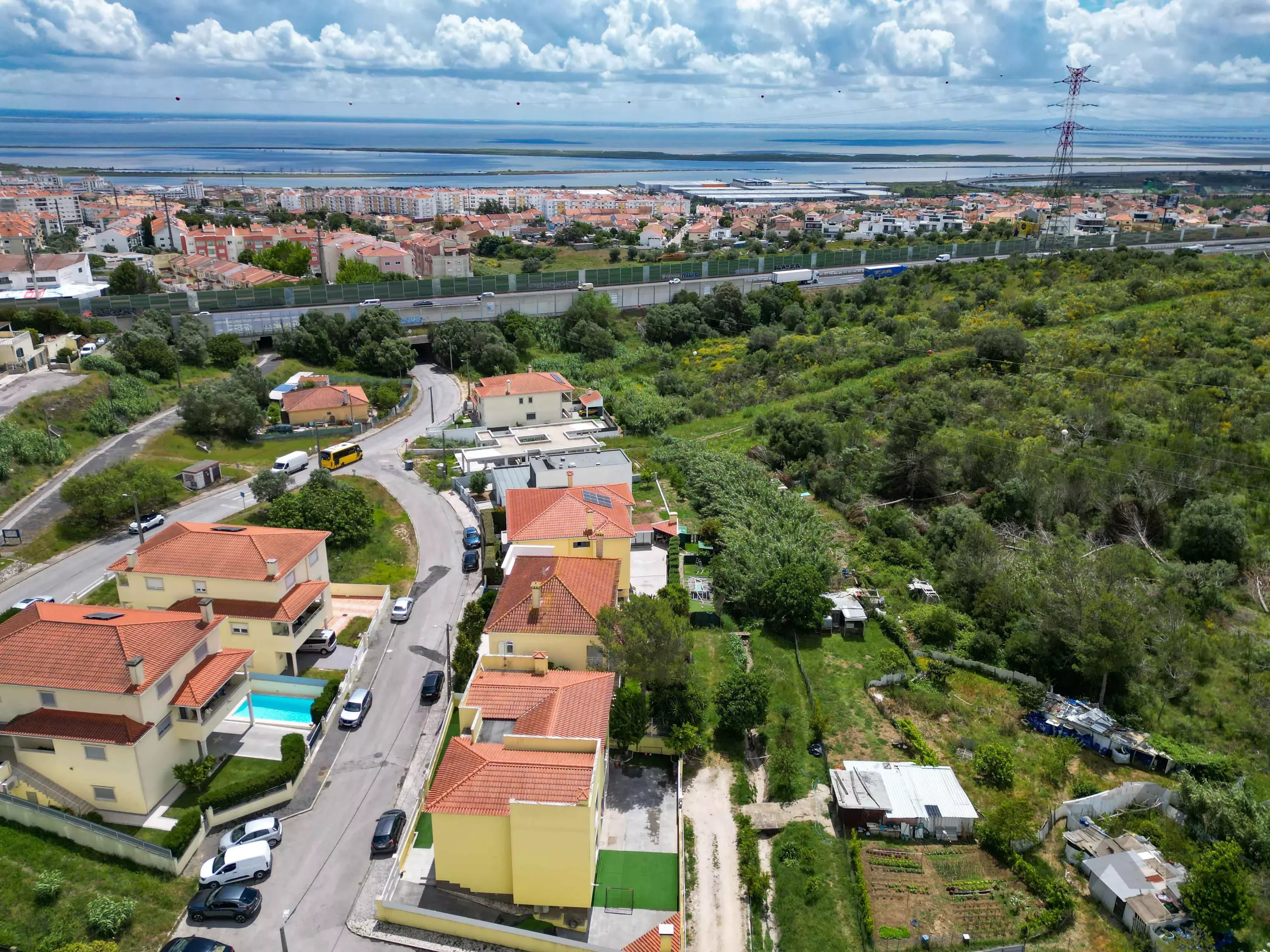 OPPORTUNITY OF THE MONTH: EXUBERANT HOME AT AN EXCELLENT PRICE. 86364147 image 51