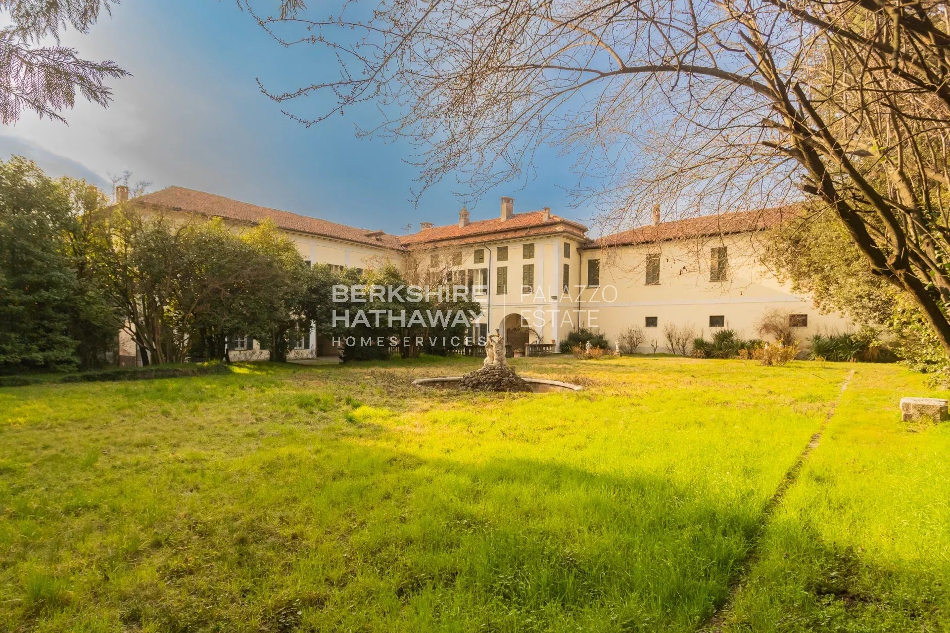 Villa in Sizzano - Image 3