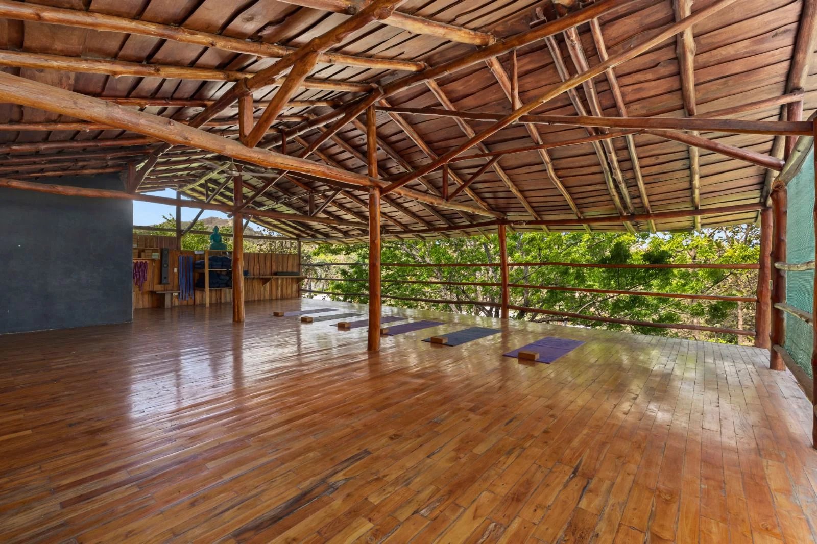 Sale Hotel Veintisiete de Abril