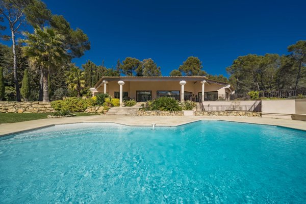 Luxury Villa for Sale in Mougins | 3.2 Hectare Family Estate — photo 4