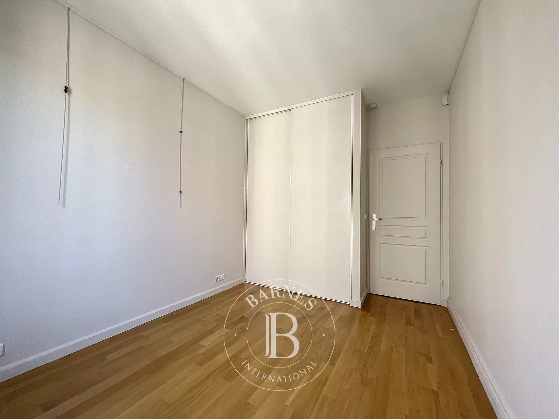 Neuilly-sur-Seine  - Piso 5 Cuartos 4 Habitaciones - picture 9