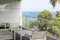 Luxury apartment with sea view and exceptional wellness facilities — photo 6 of 7
