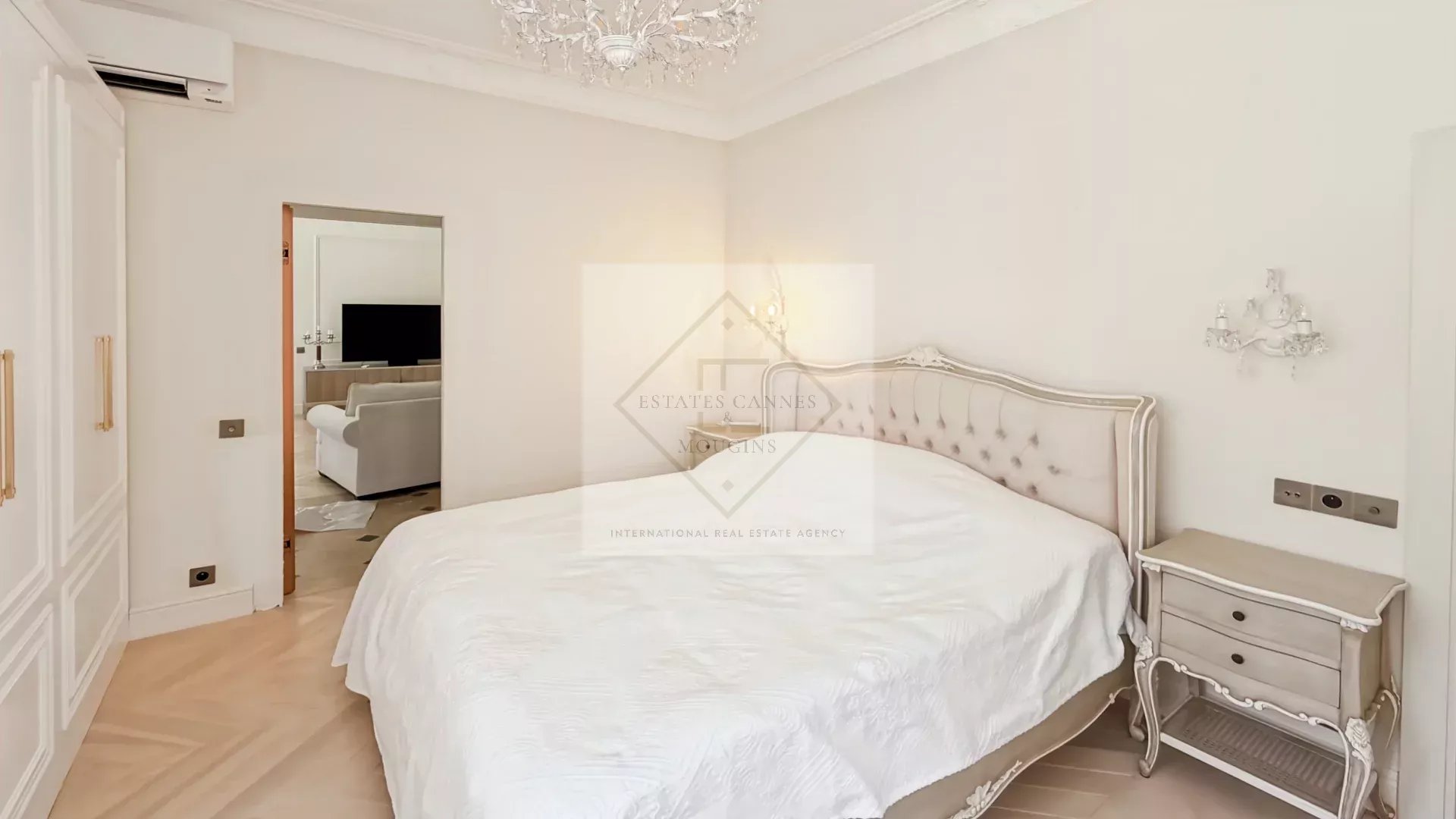Magnifique villa rénovée au cœur du Cap d’Antibes — photo 31