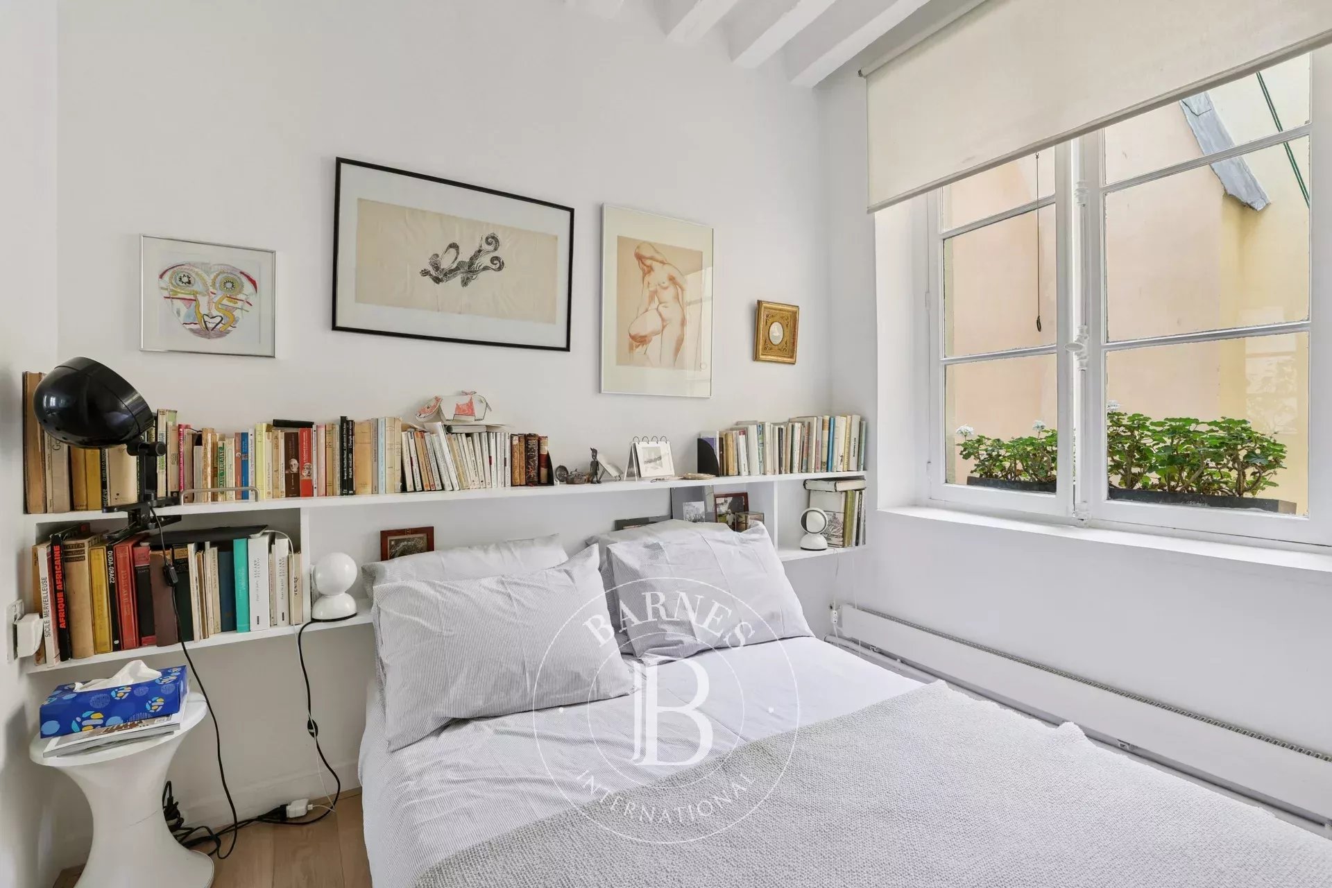 Daire Paris 6ème - picture 9