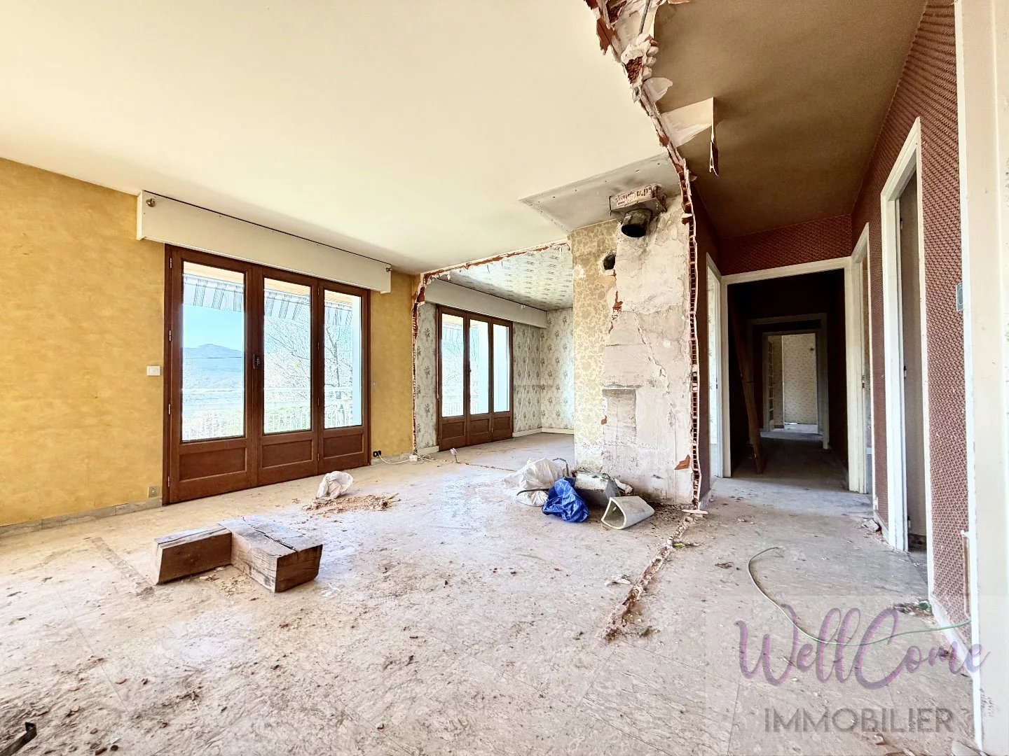 Appartement T4 duplex 109m² OUEST en plateau à aménager - Grésy-sur-Aix