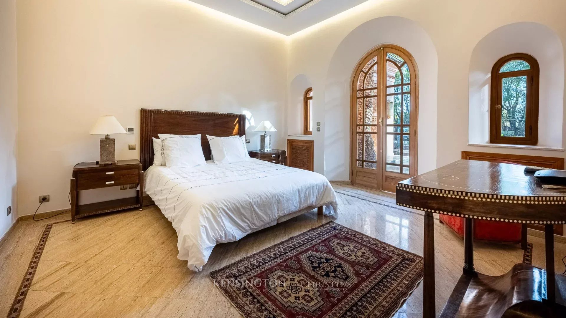 6 Bedroom Villa/Townhouse's Image 33