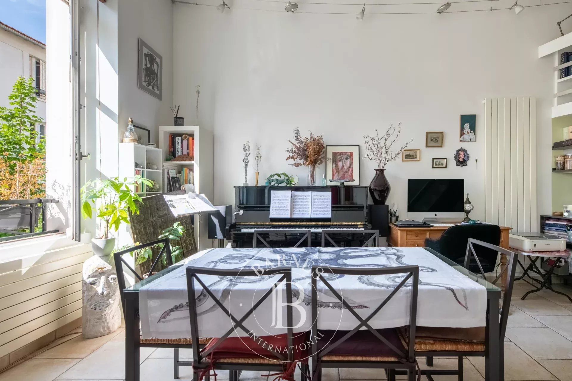 Daire Paris 10ème - picture 5